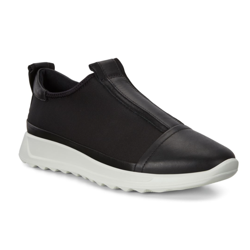 ECCO FLEXURE RUNNER WOMEN’S SNEAKER