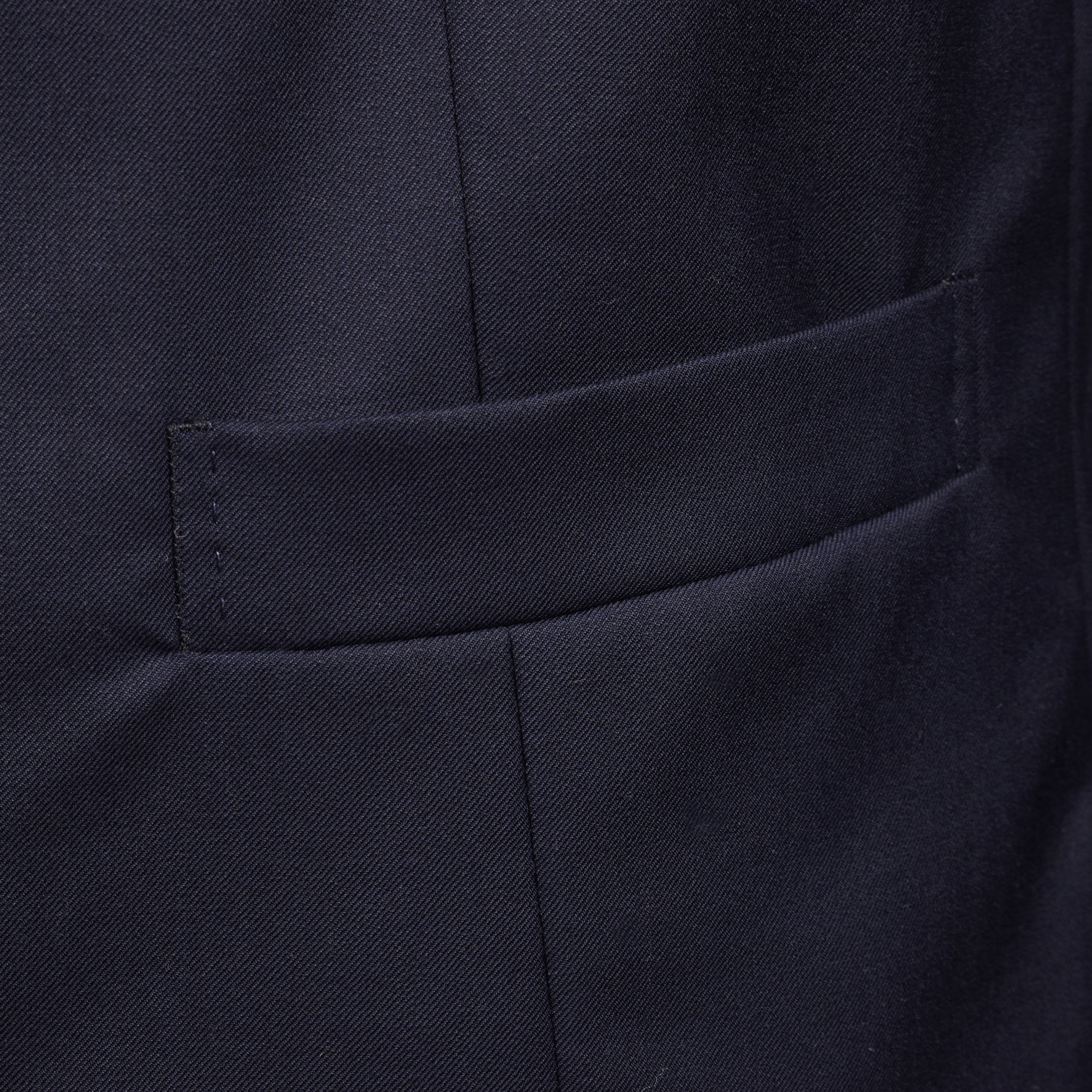 BRUNELLO CUCINELLI MEN'S NAVY WOOL SILK DOUBLE BREASTED VEST