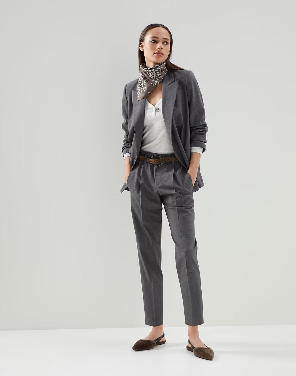 BRUNELLO CUCINELLI WOMEN'S LIGHT GREY RIBBED KNIT TOP