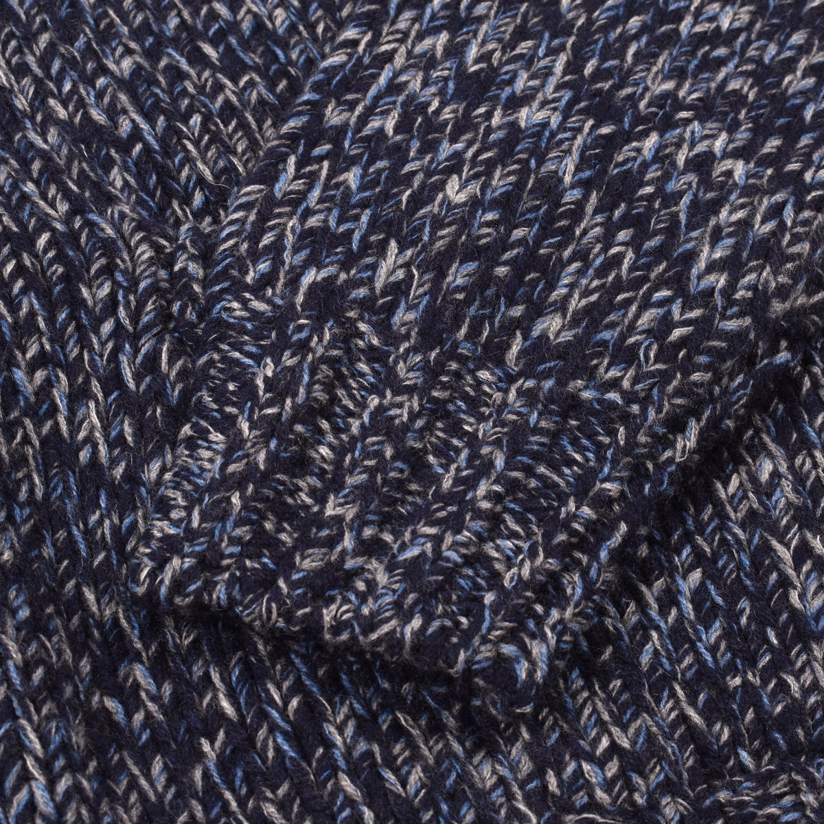 BRUNELLO CUCINELLI MEN'S BLUE CASHMERE KNIT SWEATER