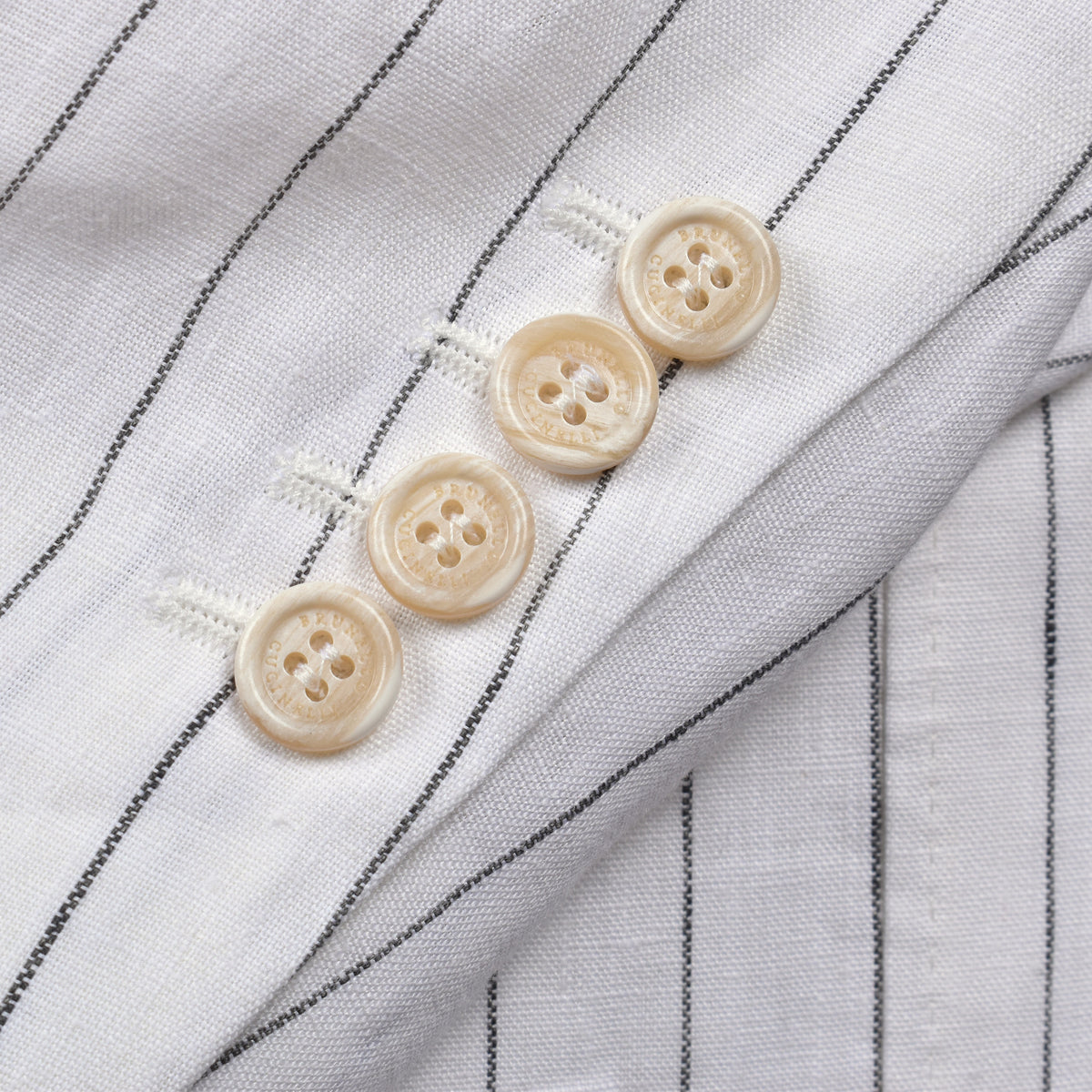 BRUNELLO CUCINELLI MEN'S WHITE LINEN STRIPED SUIT
