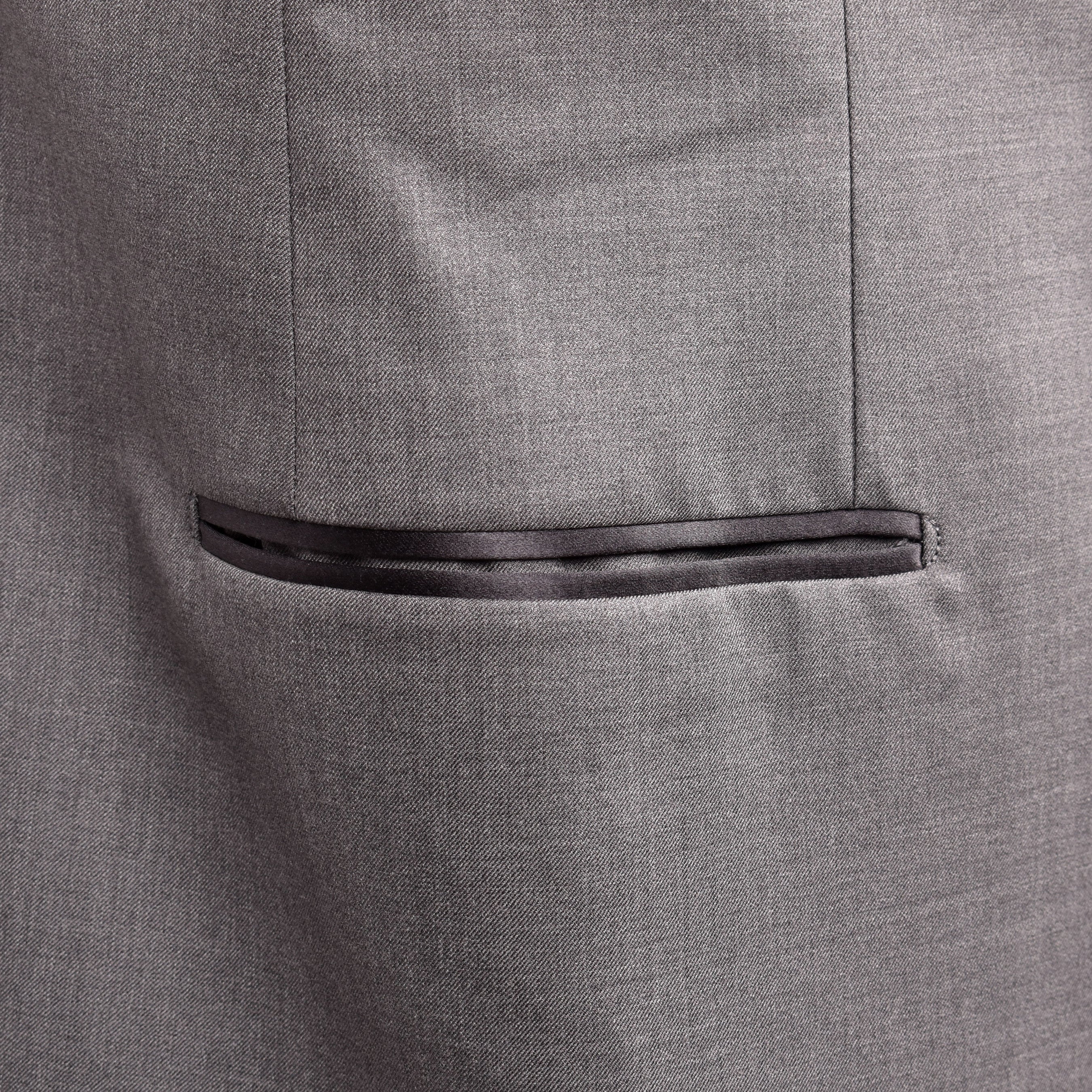 BRUNELLO CUCINELLI MEN'S GRAY WOOL SILK TUXEDO BLAZER