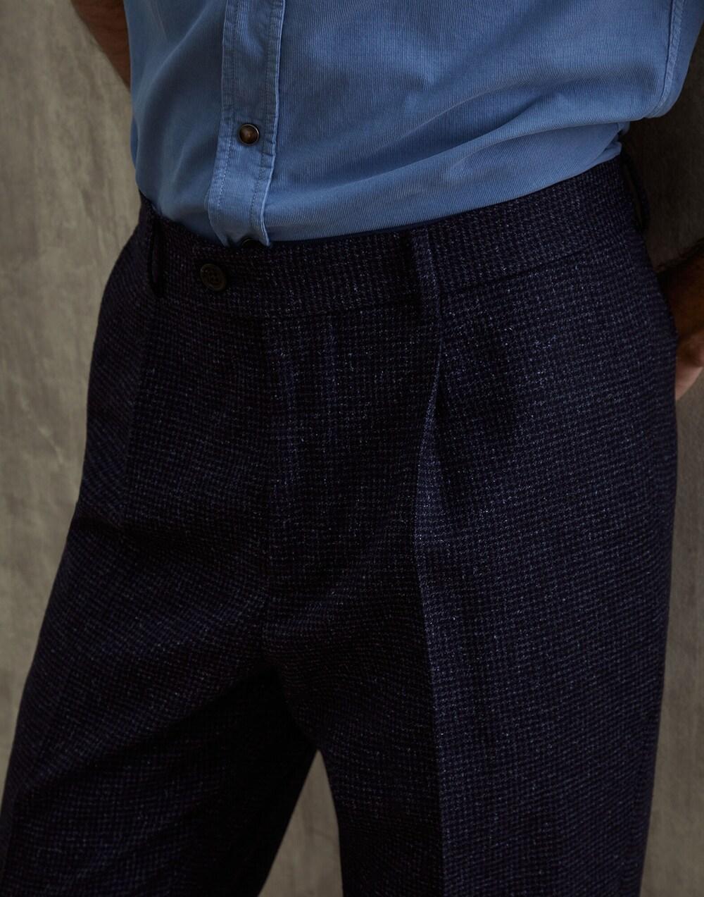 BRUNELLO CUCINELLI MEN'S DARK BLUE WOOL SILK TROUSERS
