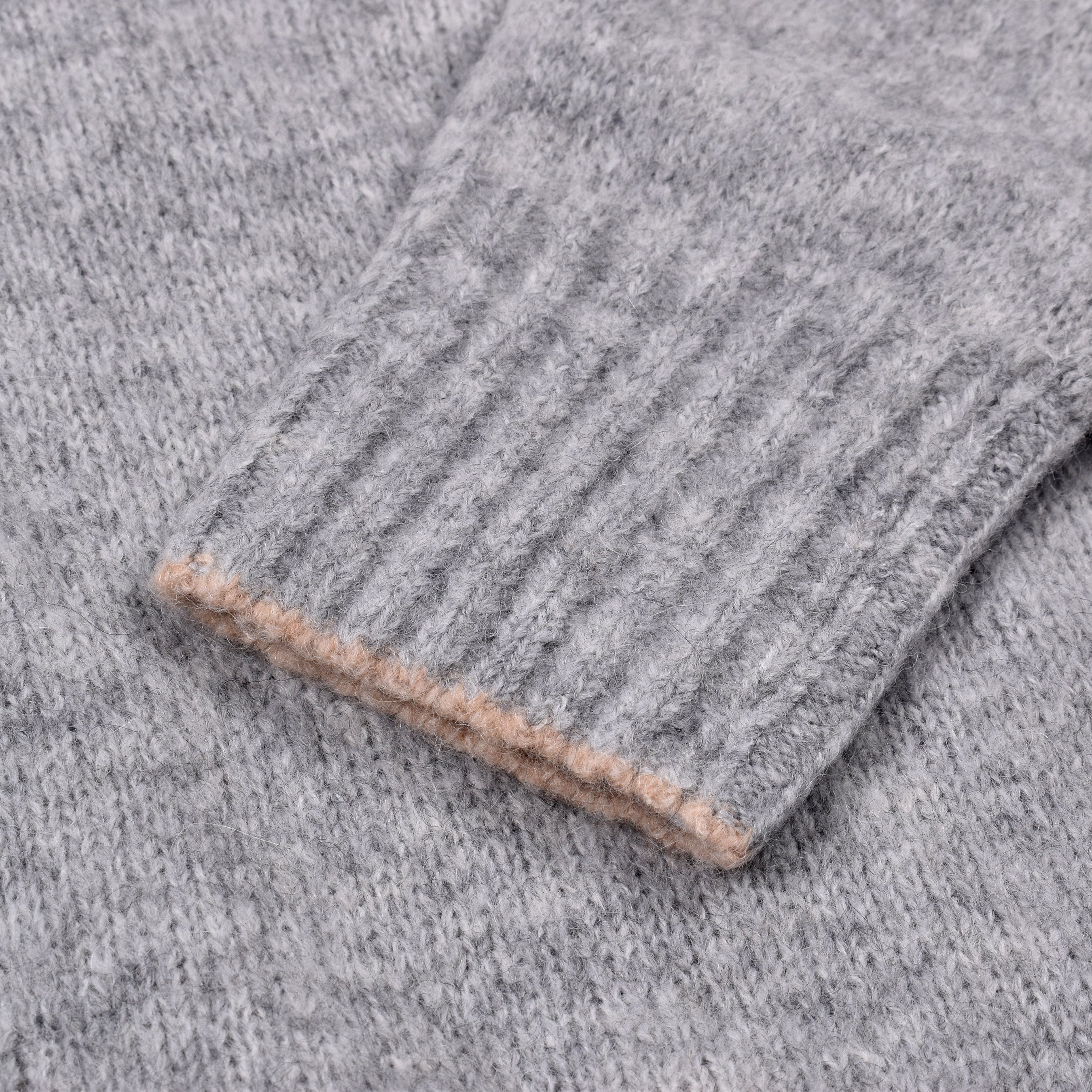 BRUNELLO CUCINELLI MEN'S PEARL GRAY ALPACA WOOL CARDIGAN