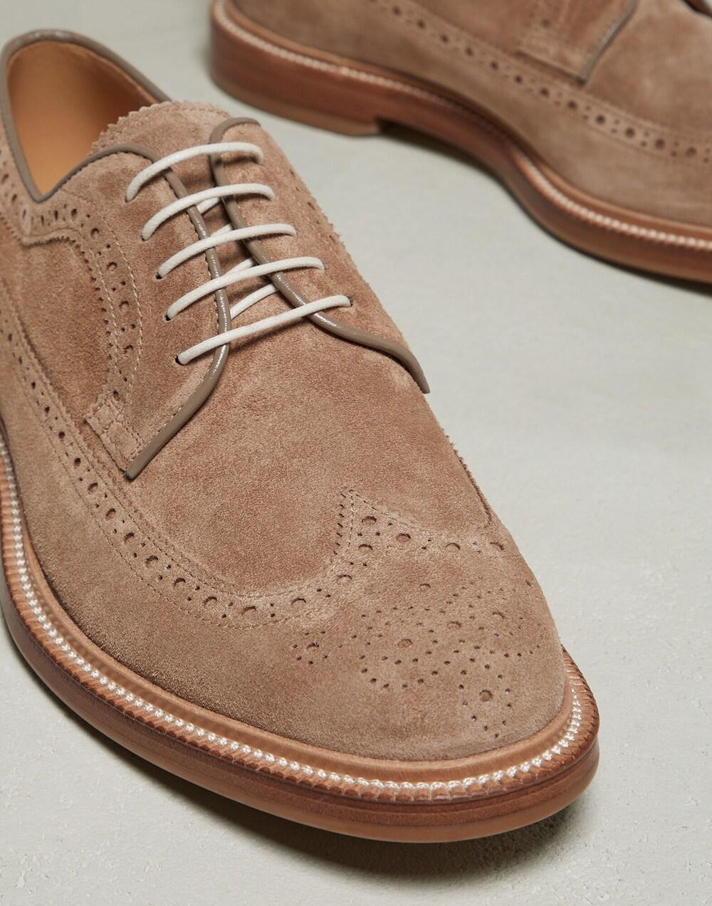 BRUNELLO CUCINELLI MEN'S TOBACCO SUEDE WINGTIP BROGUE SHOE