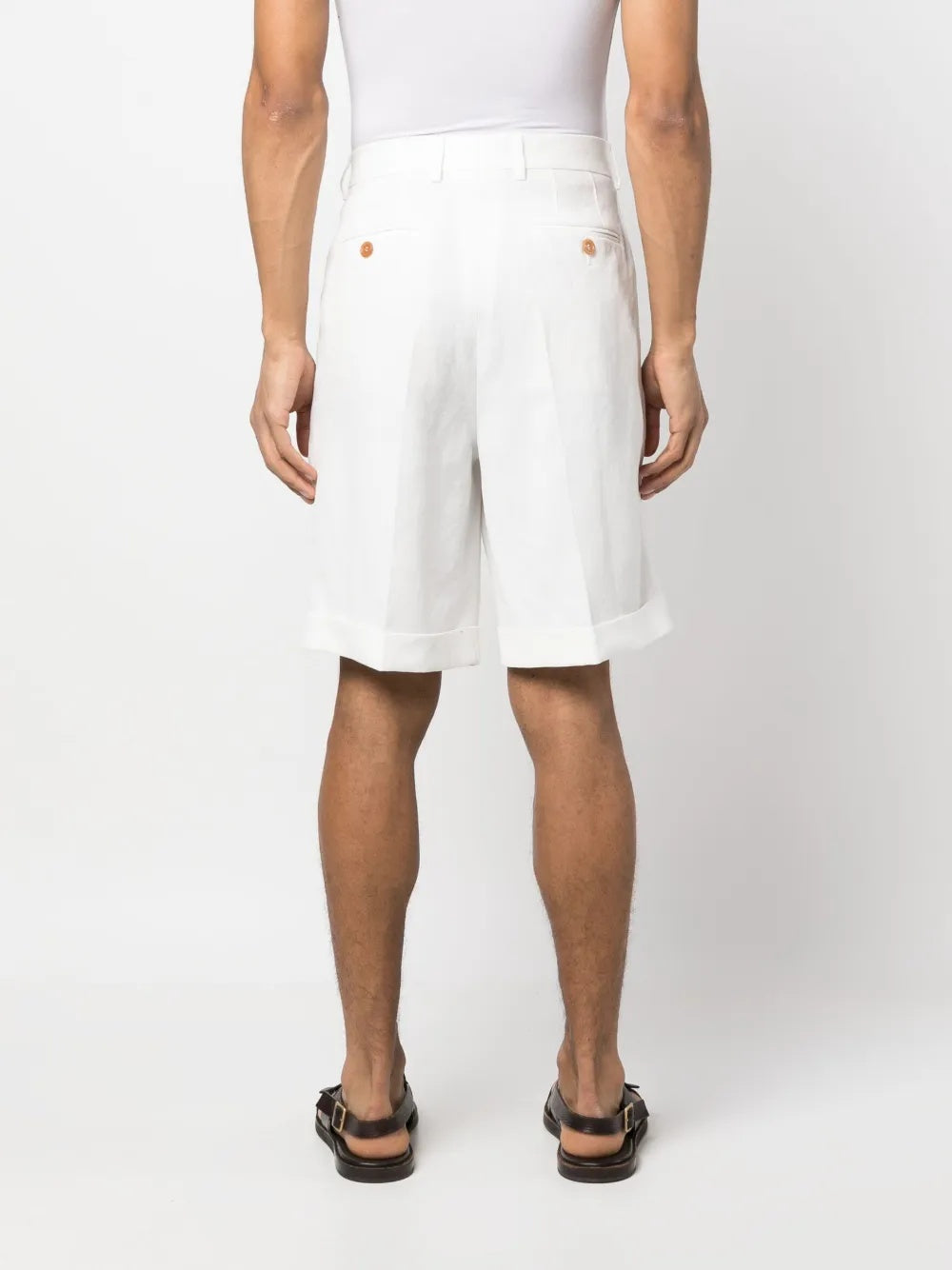 BRUNELLO CUCINELLI MEN'S WHITE TAILORED SHORTS WITH BUTTON