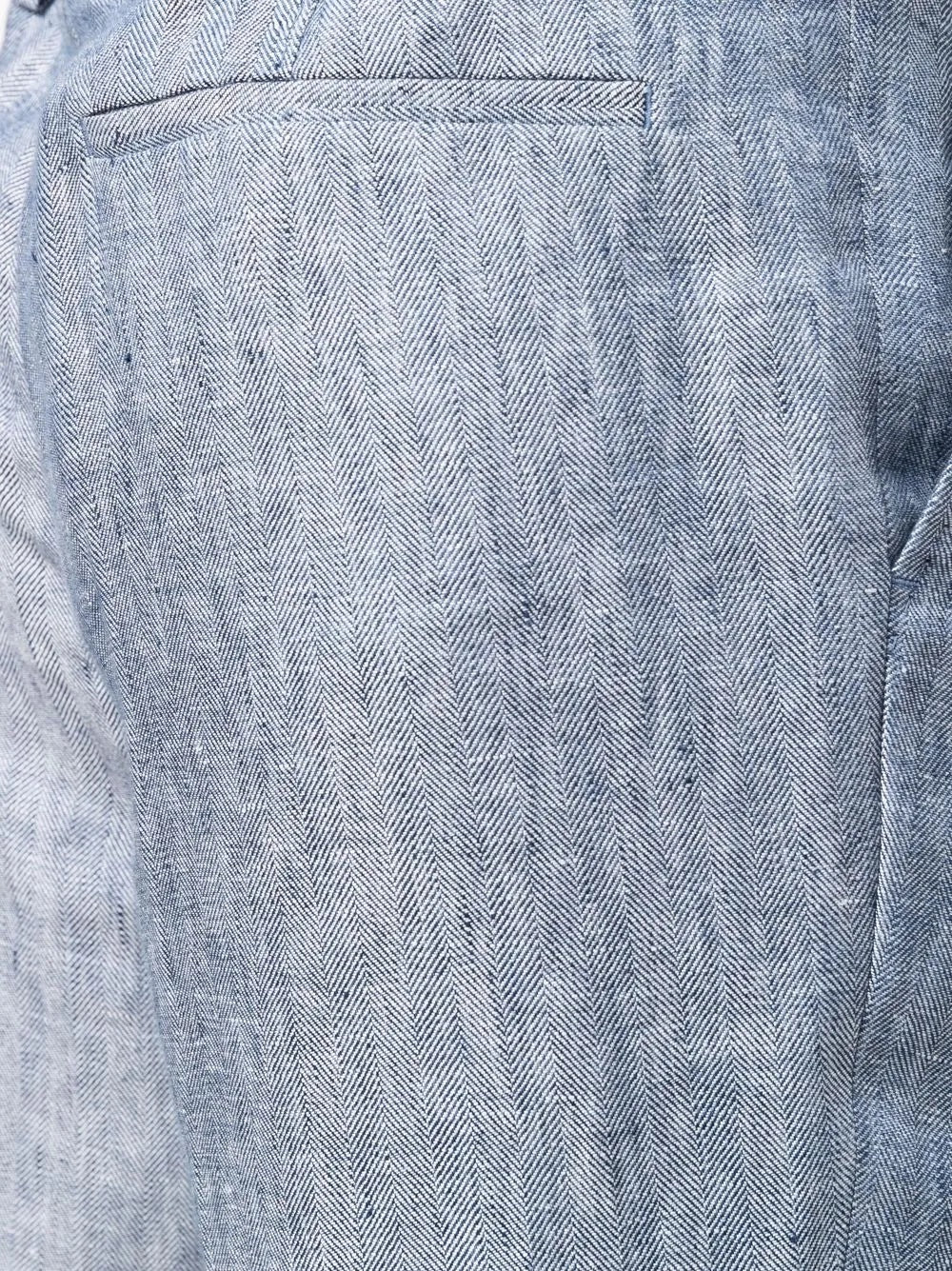 BRUNELLO CUCINELLI MEN'S LIGHT GREY PLEATED TROUSERS