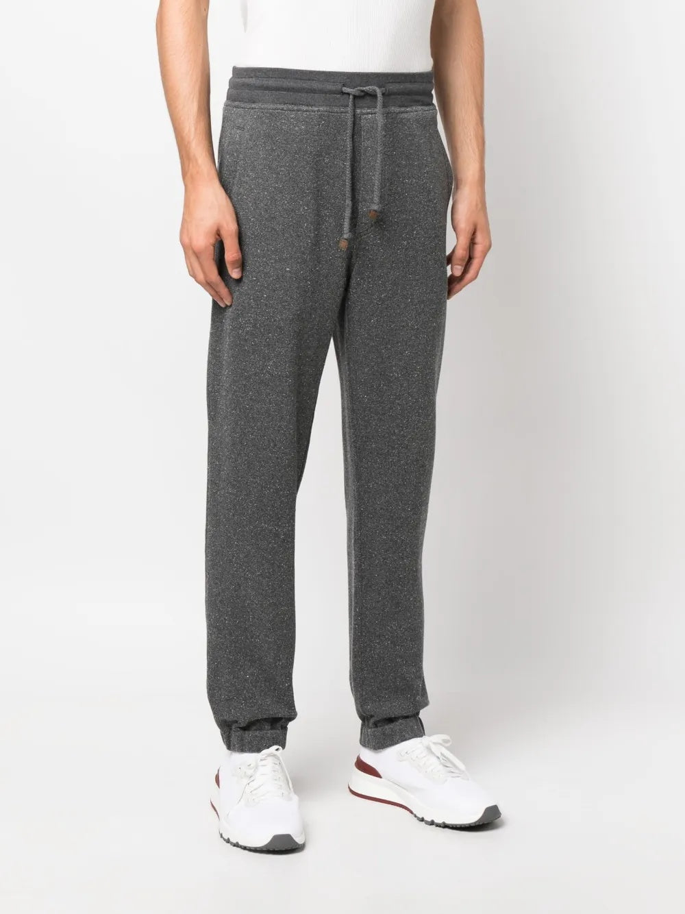 BRUNELLO CUCINELLI MEN'S GREY TAPERED COTTON TROUSERS