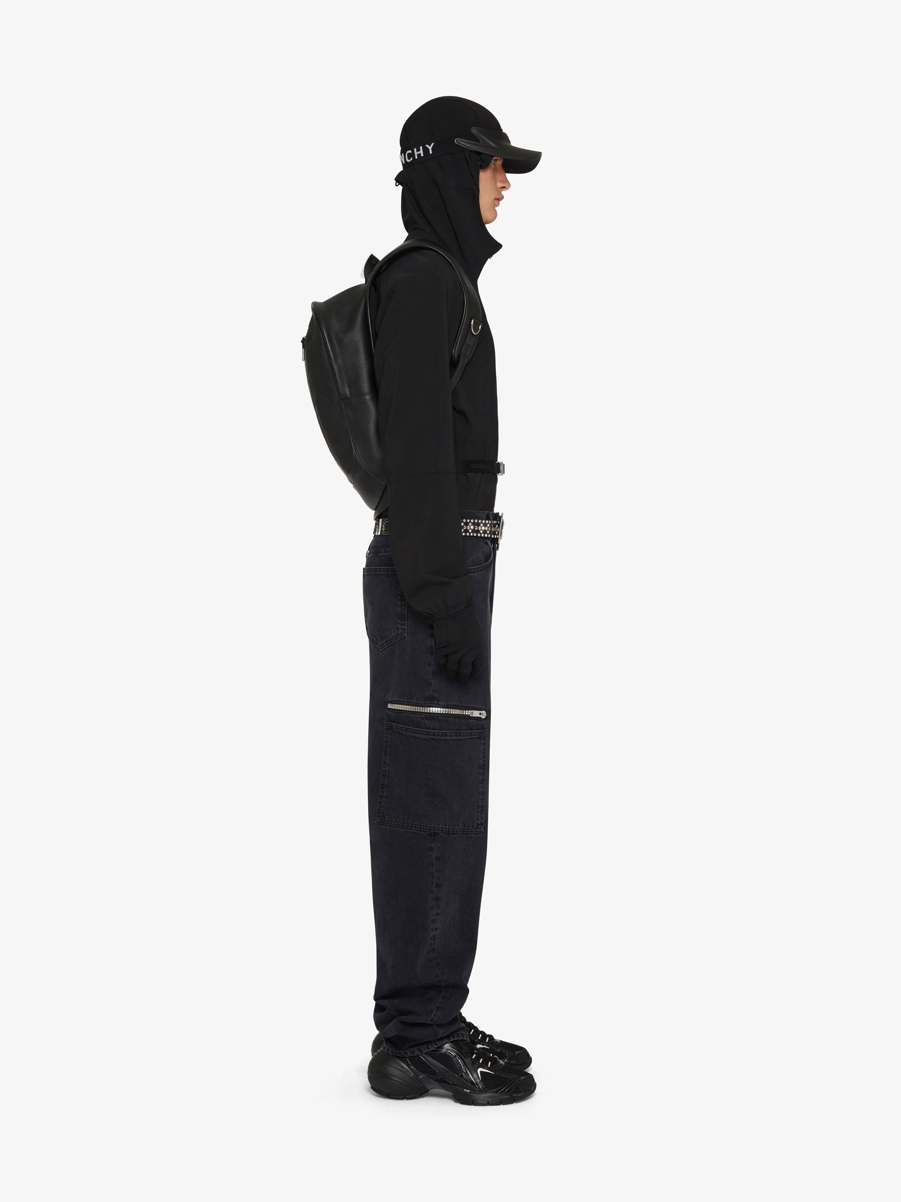 GIVENCHY MEN'S BLACK HOODED JACKET WITH ZIPPER