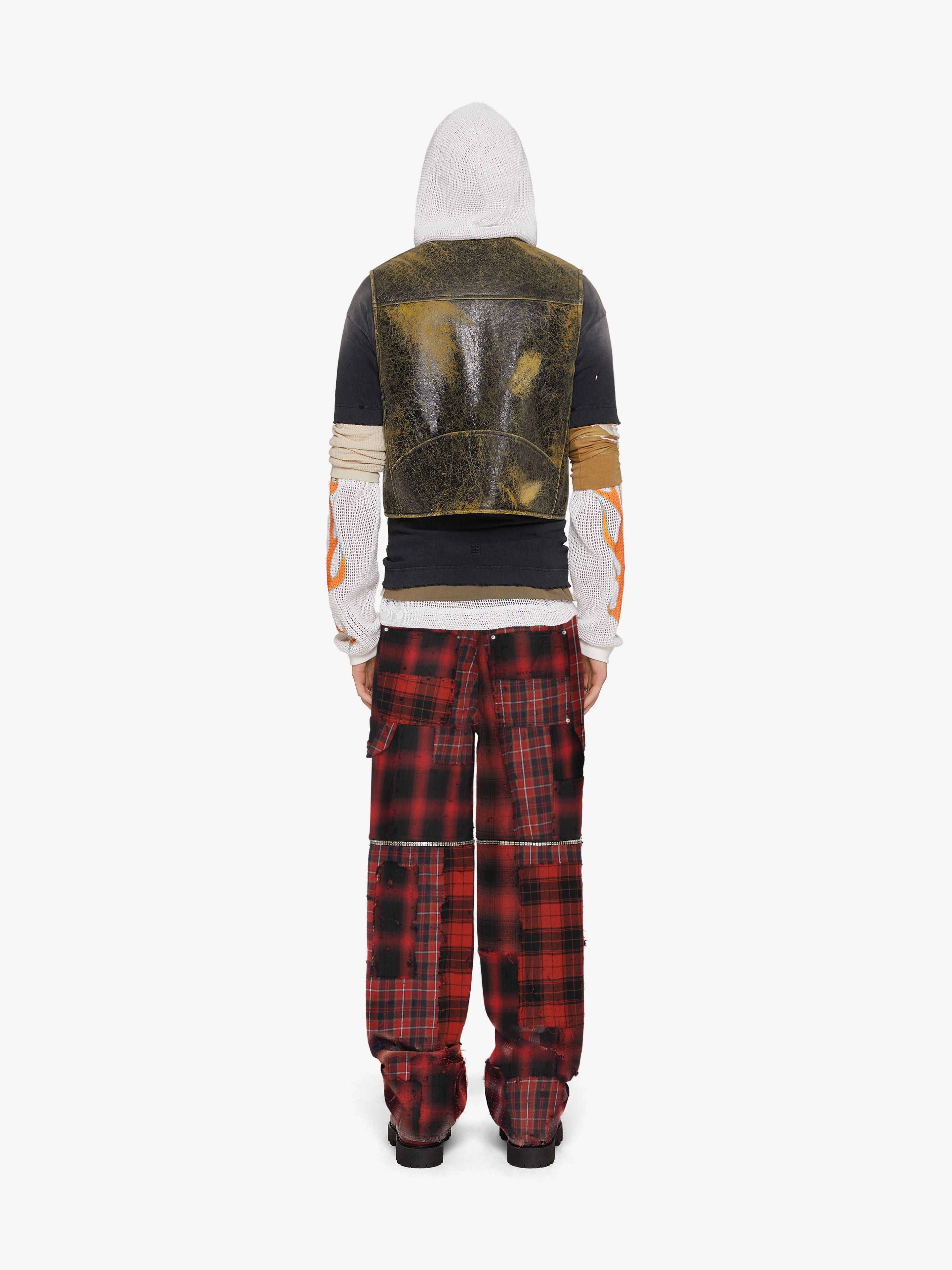 GIVENCHY MEN'S RED BLACK PLAID ZIP-OFF TROUSERS