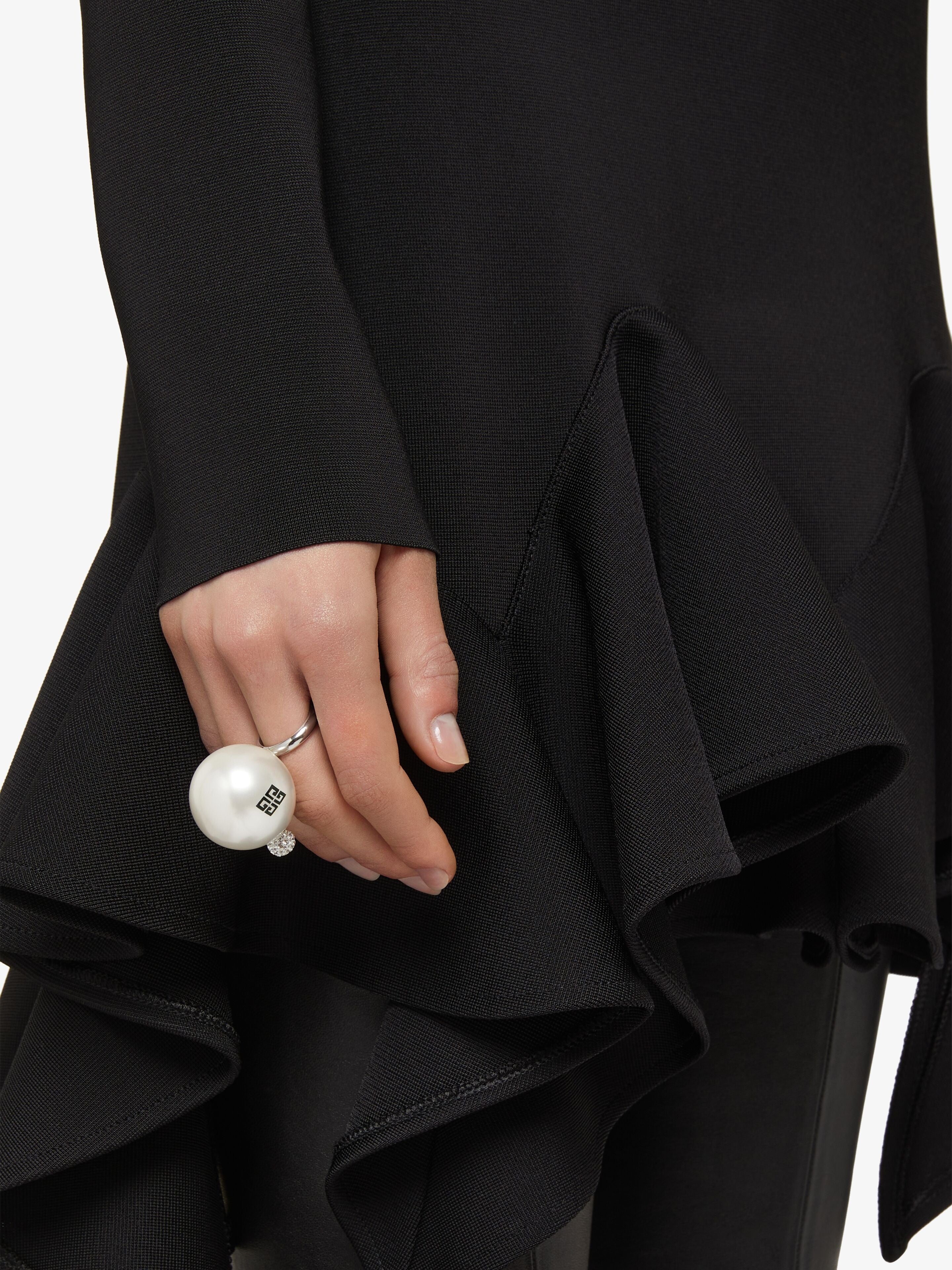 GIVENCHY WOMEN'S 4G PEARL CHUNKY CRYSTAL LARGE RING NWT