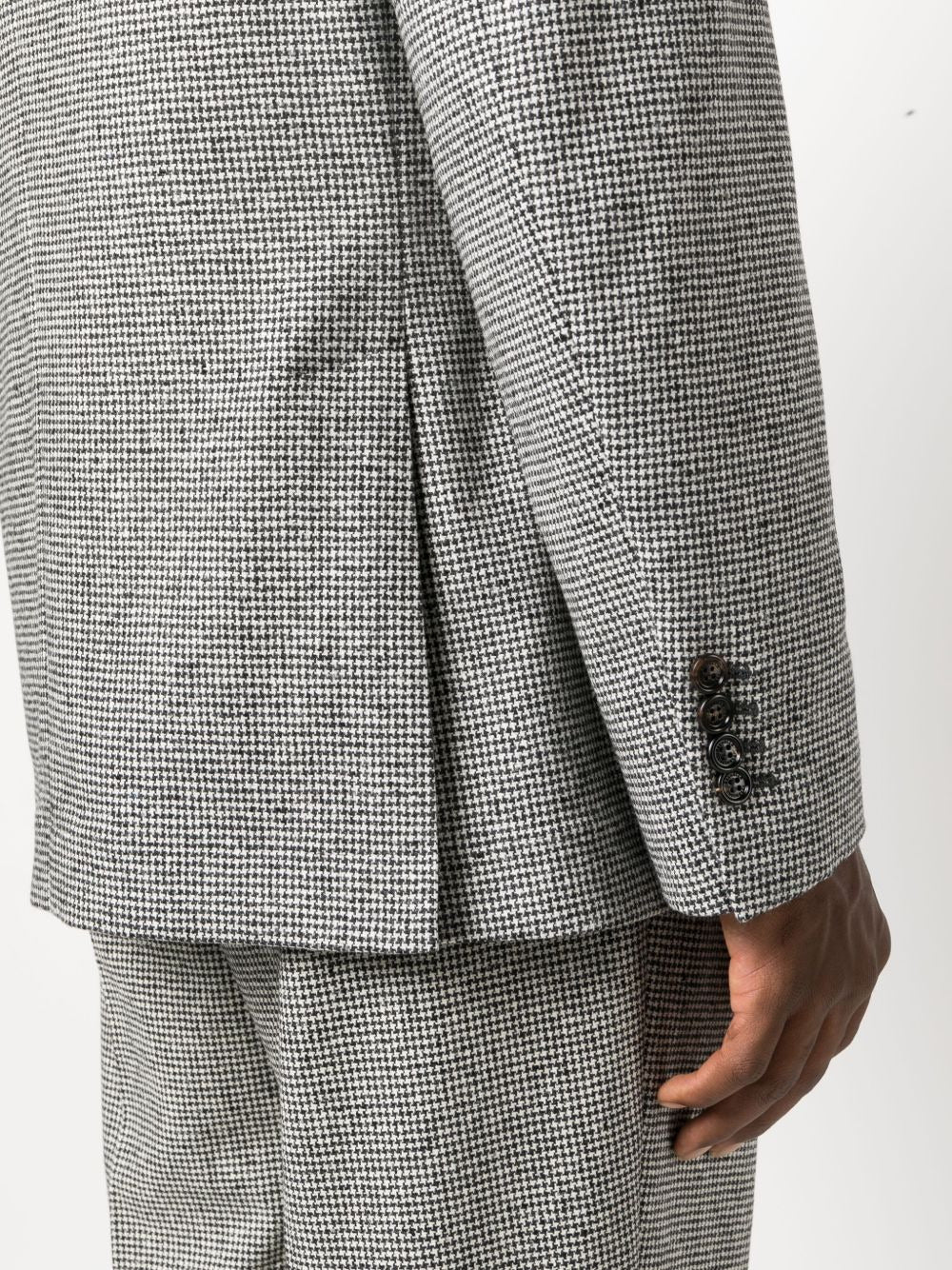 BRUNELLO CUCINELLI MEN'S LIGHT GREY WOOL HOUNDSTOOTH SUIT