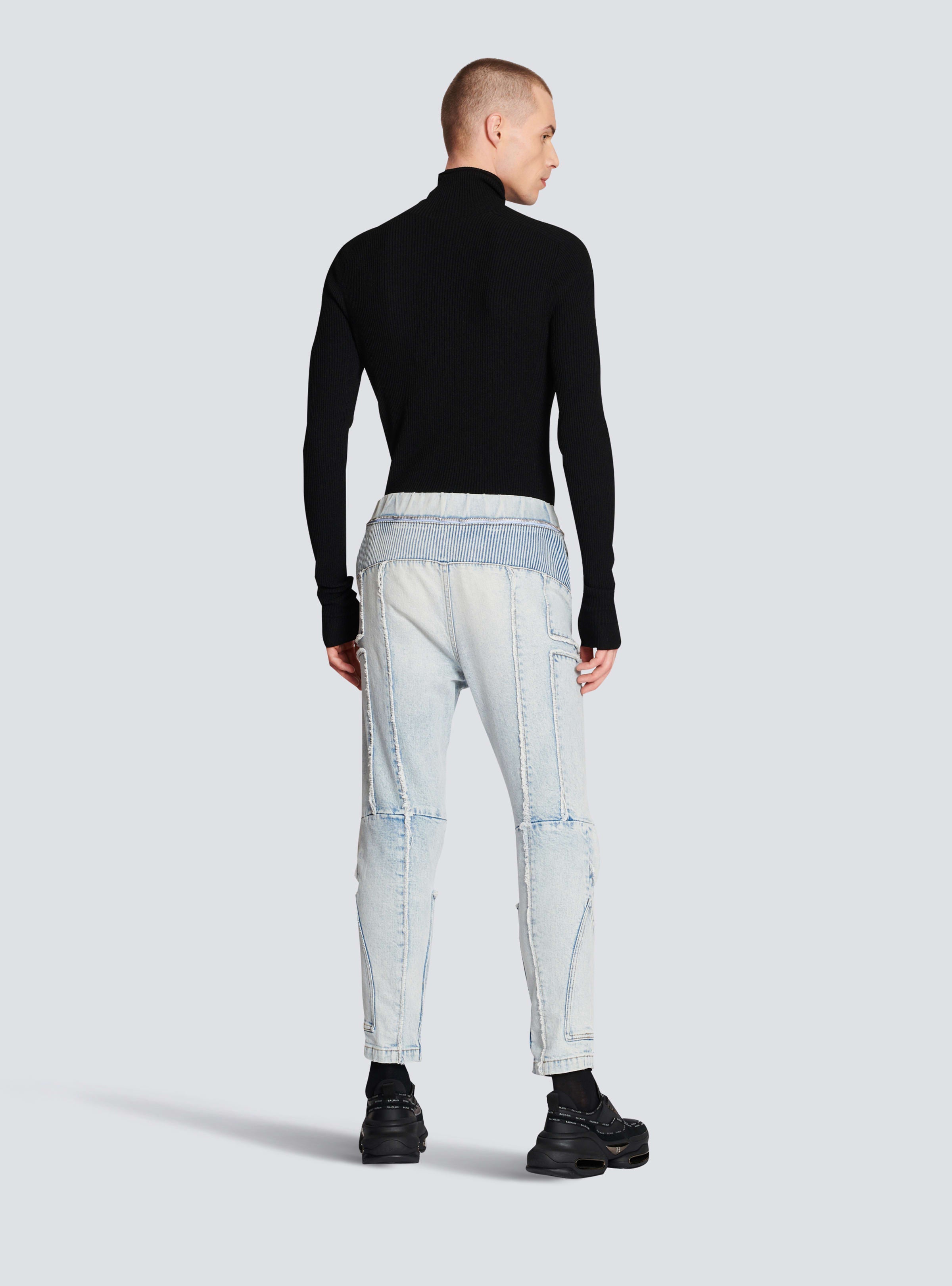 BALMAIN MEN'S LIGHT BLUE TAPERED DENIM PANTS