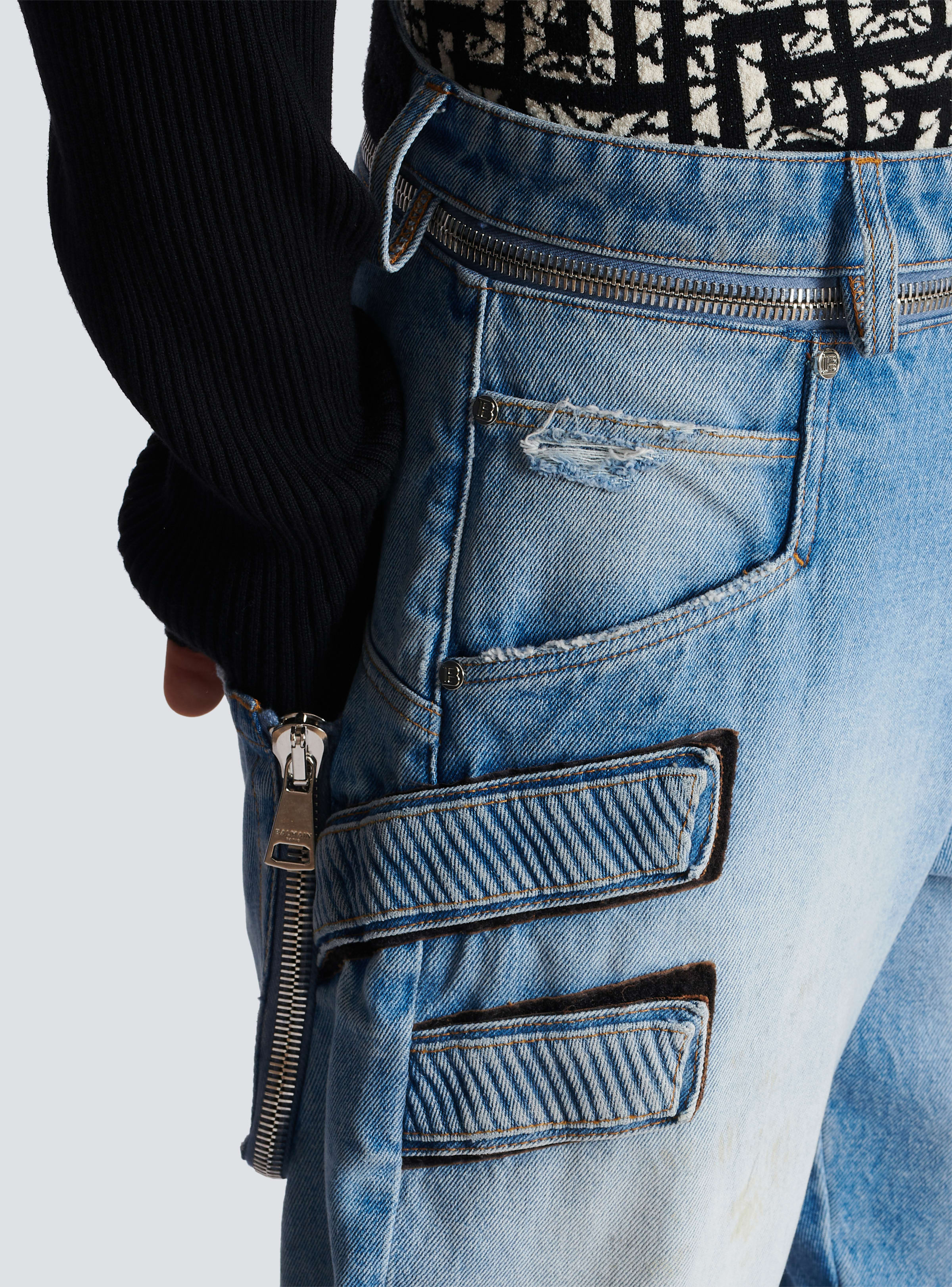 BALMAIN MEN'S KNEE PATCH LOOSE BLUE DENIM PANTS NWT