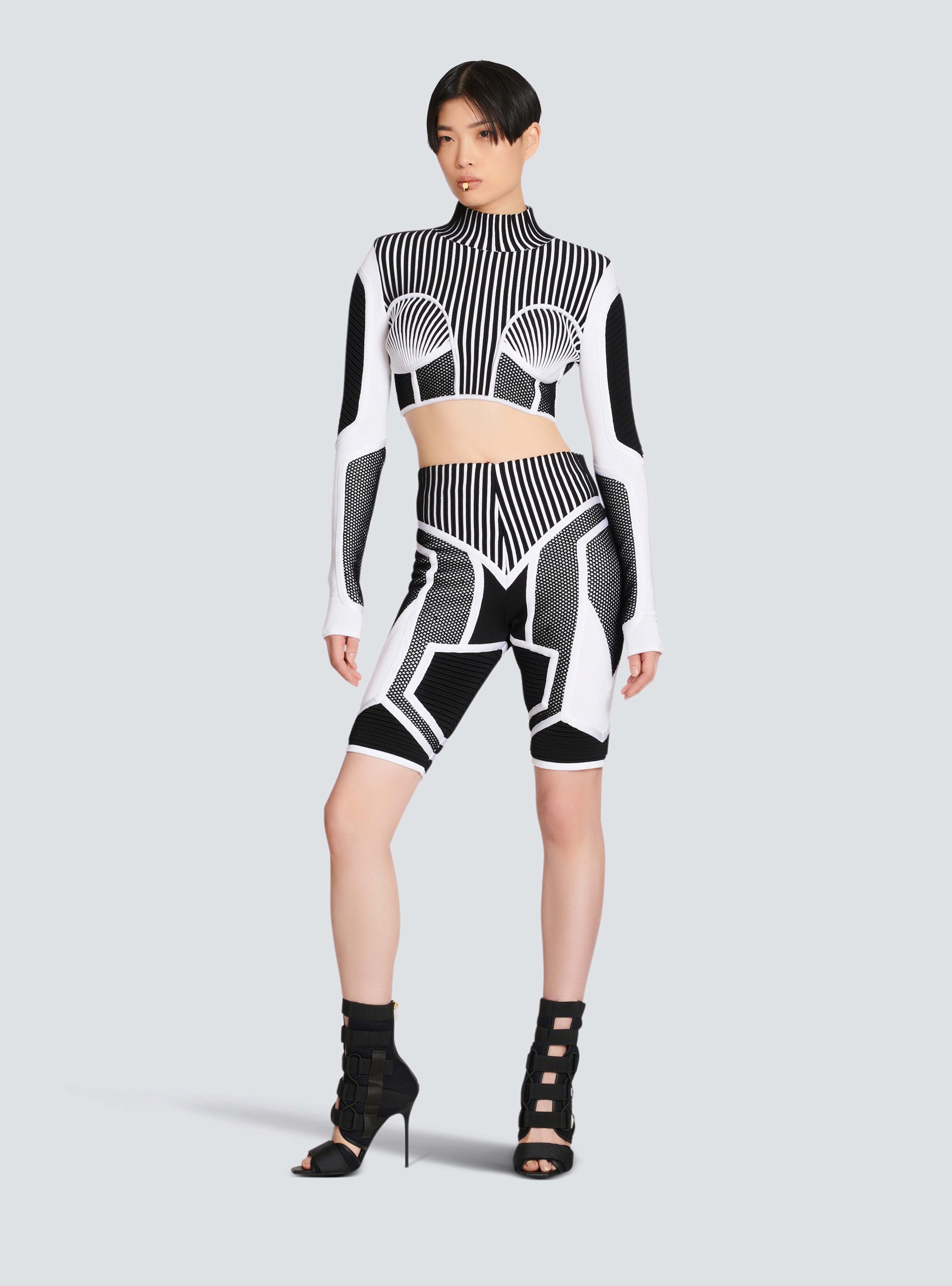 BALMAIN WOMEN'S BLACK AND WHITE KNIT MESH CROPPED TOP