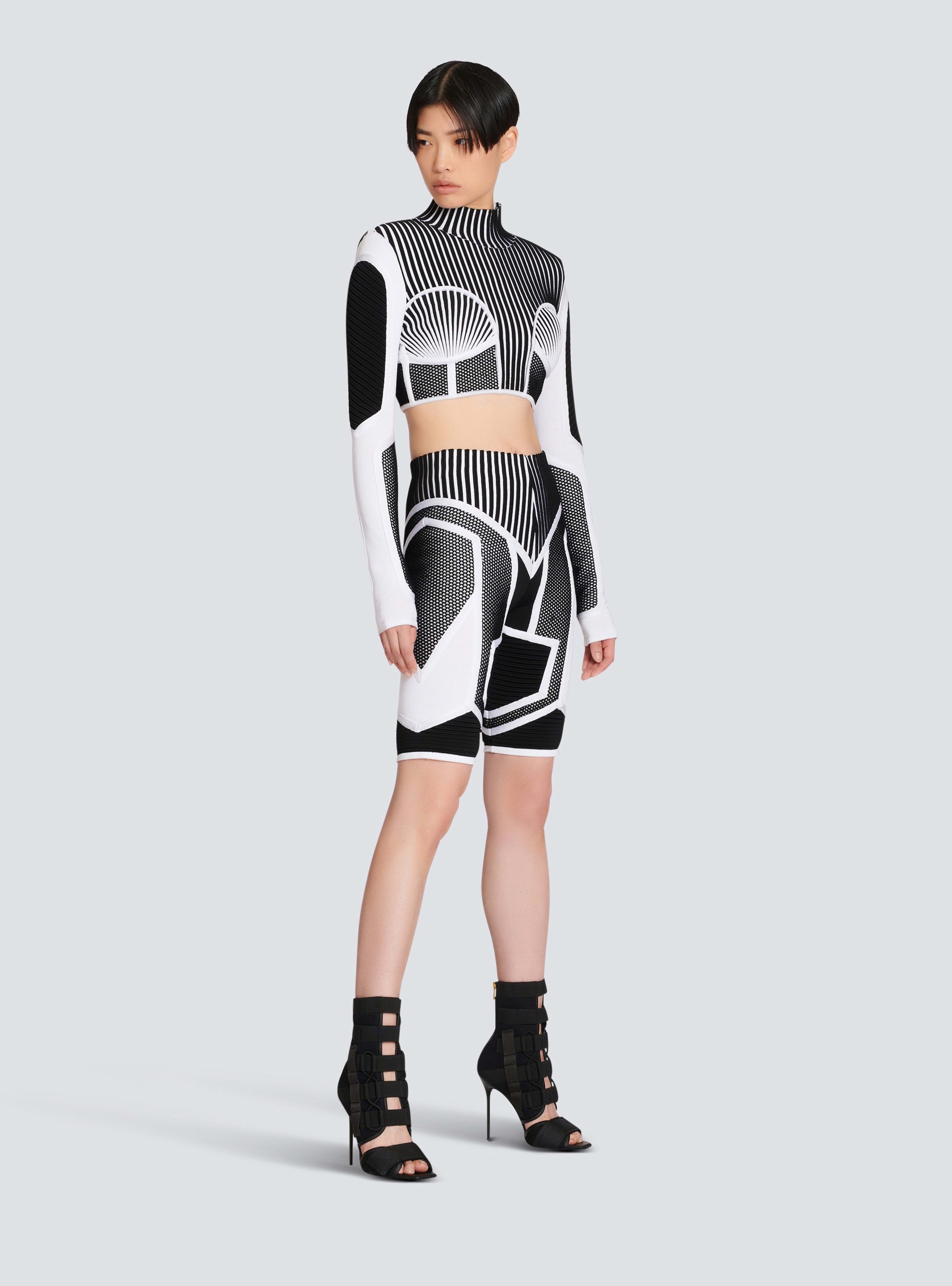 BALMAIN WOMEN'S BLACK AND WHITE KNIT MESH CROPPED TOP