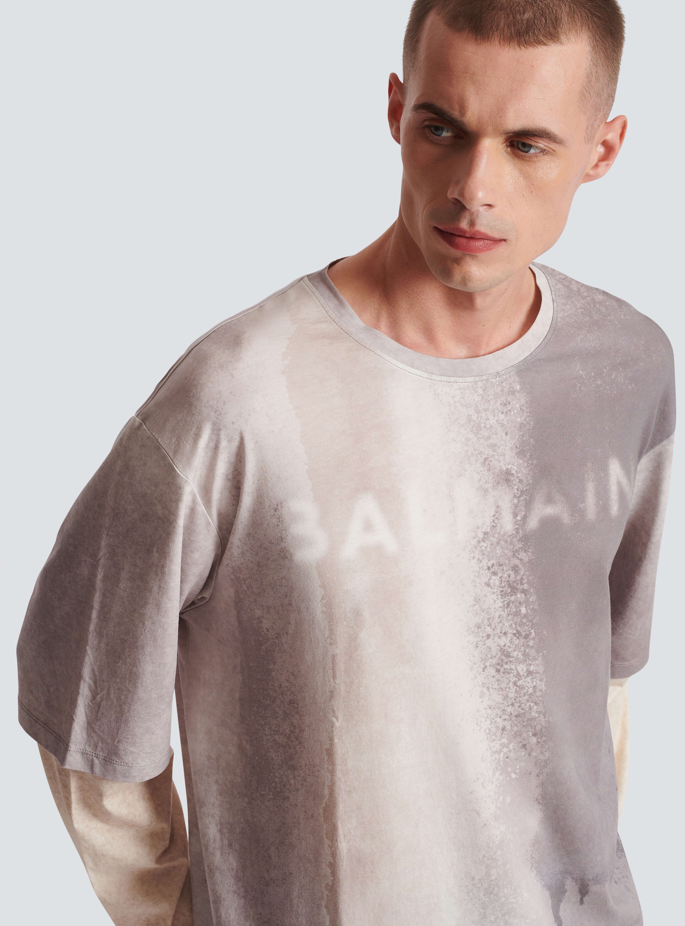 BALMAIN MEN'S BALMAIN SPRAYED DOUBLE LAYER LS T-SHIRT NWT