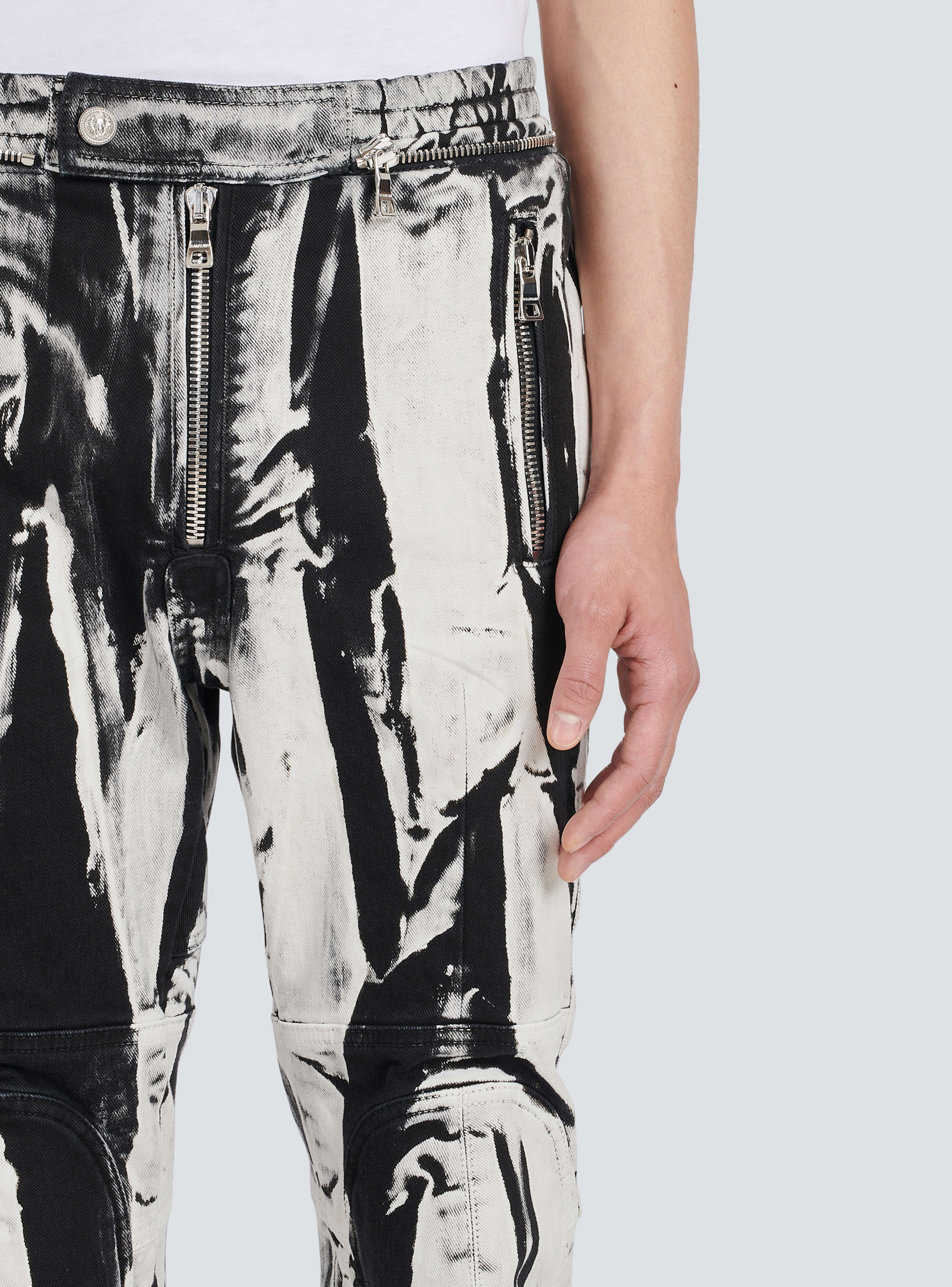 BALMAIN MEN'S KNEE-PADS B&W PRINTED RIDER JEANS NWT
