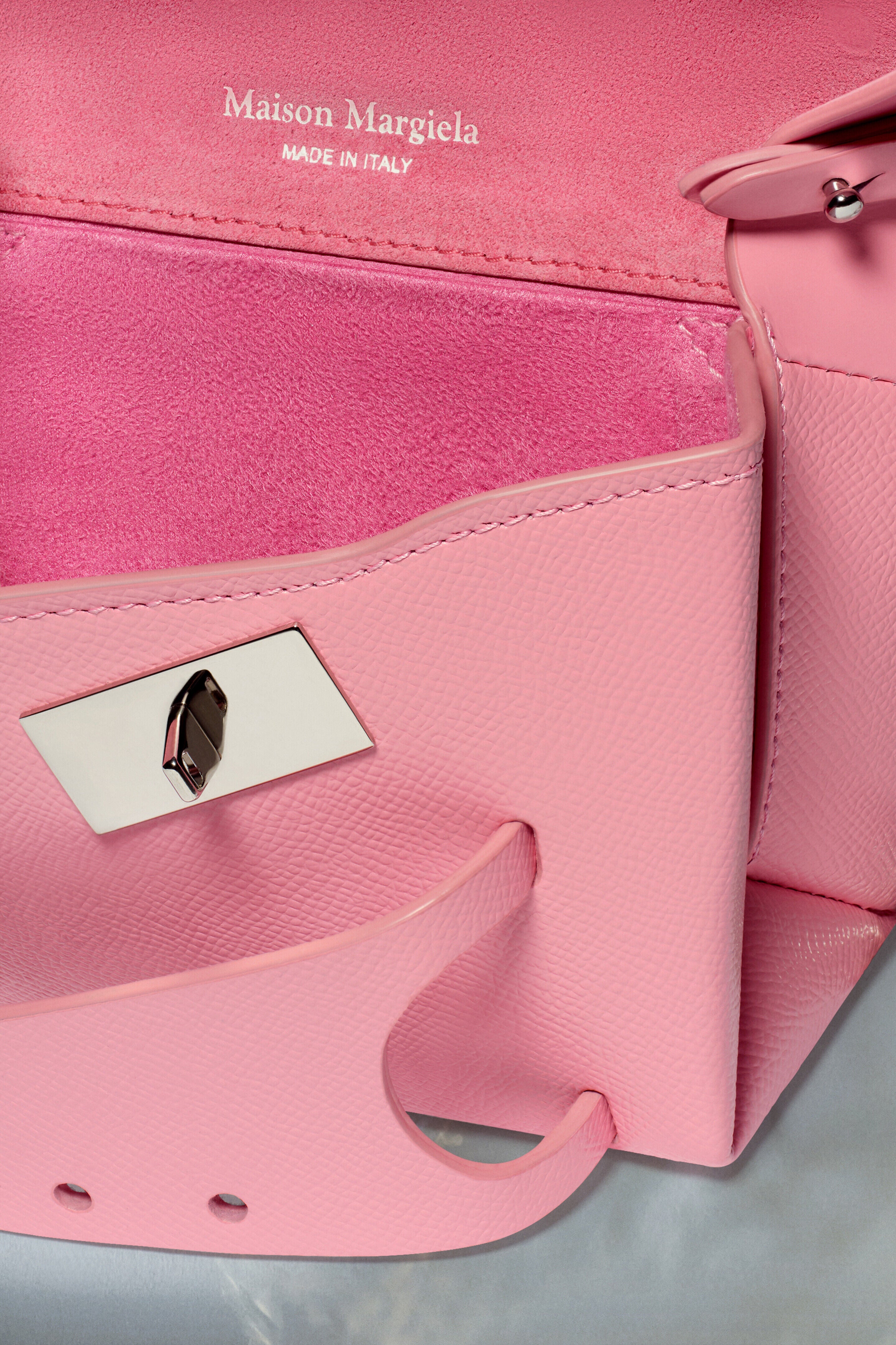 MAISON MARGIELA MEN'S PEONY PINK LEATHER POCHETTE