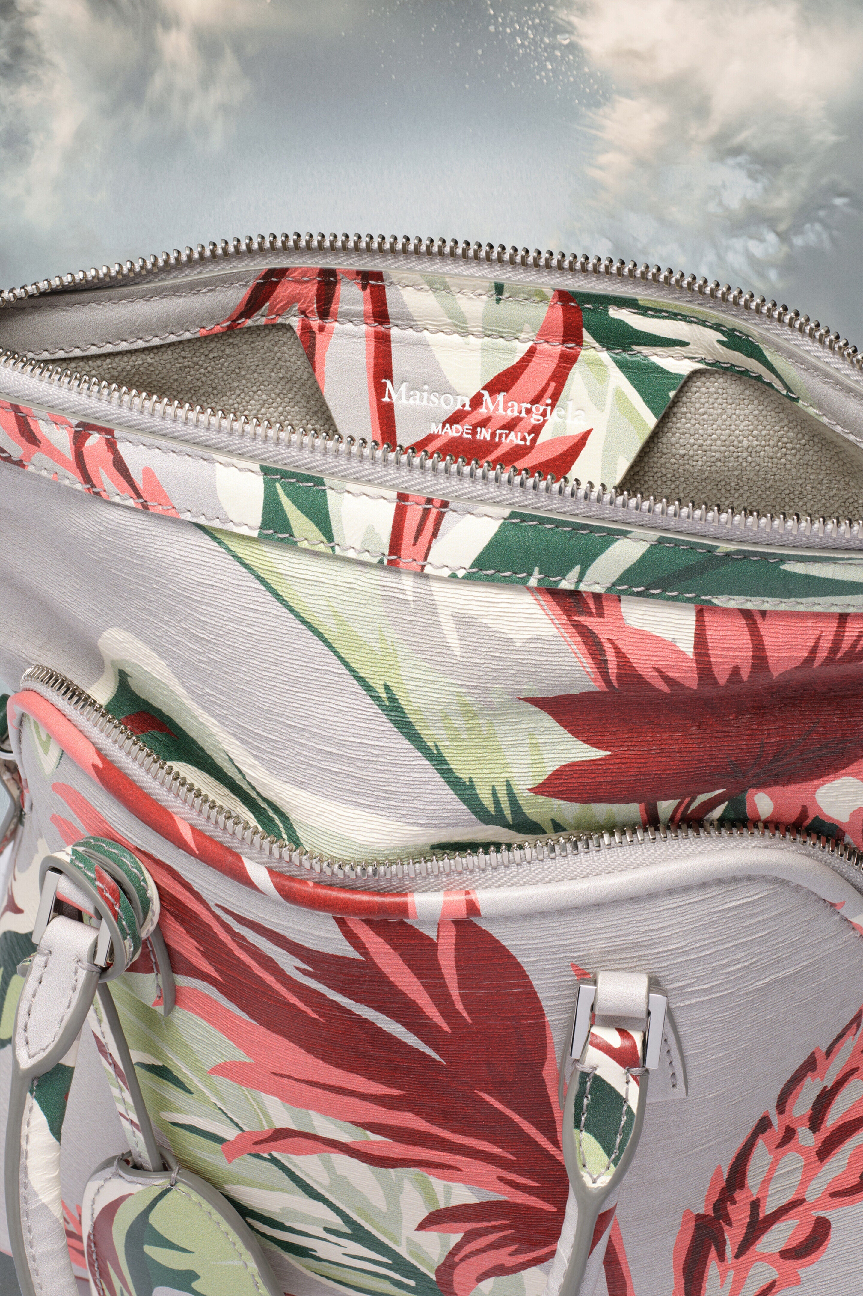 MAISON MARGIELA MEN'S FLORAL PRINT GREY CROSSBODY BAG