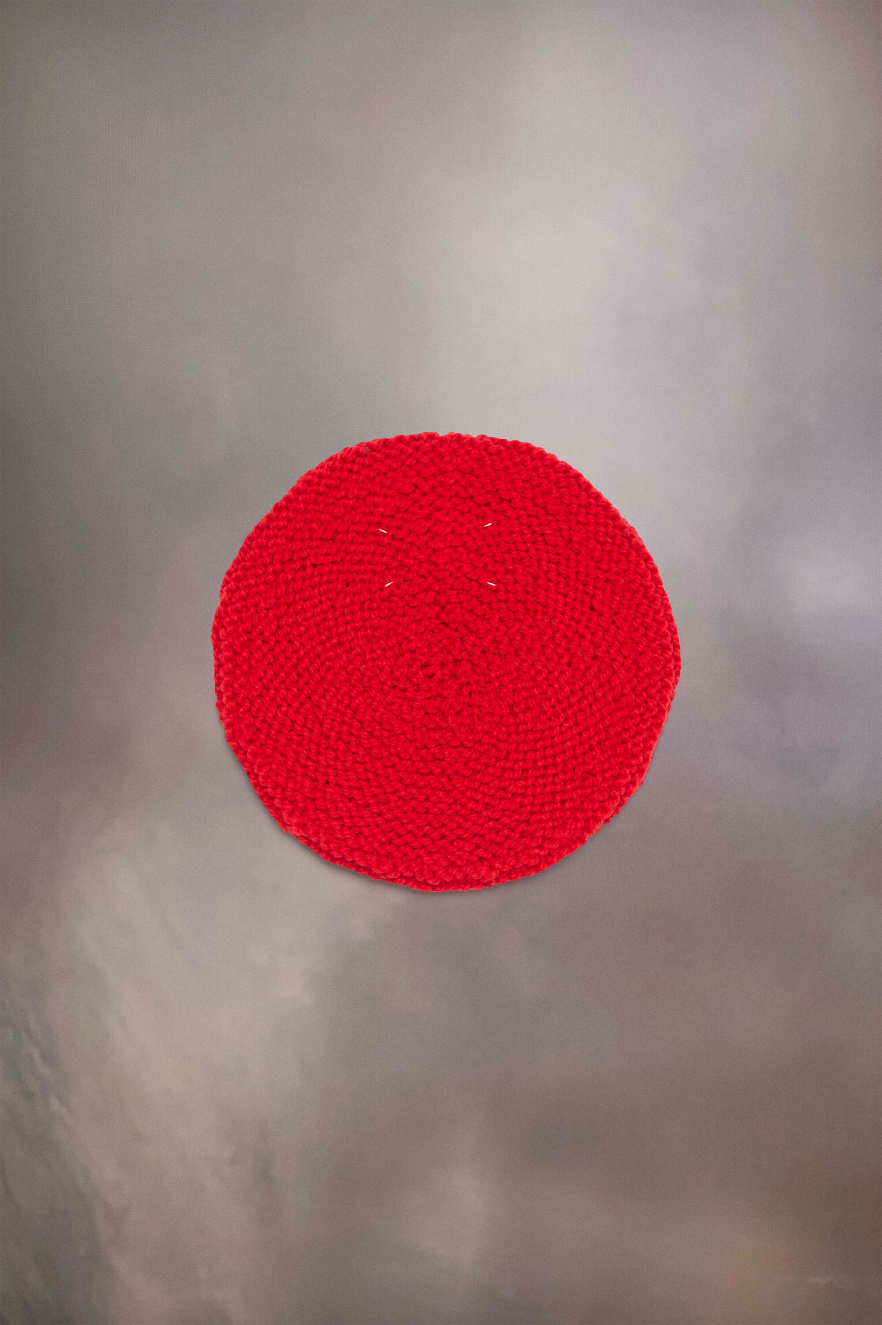 MAISON MARGIELA MEN'S RED KNITTED BERET