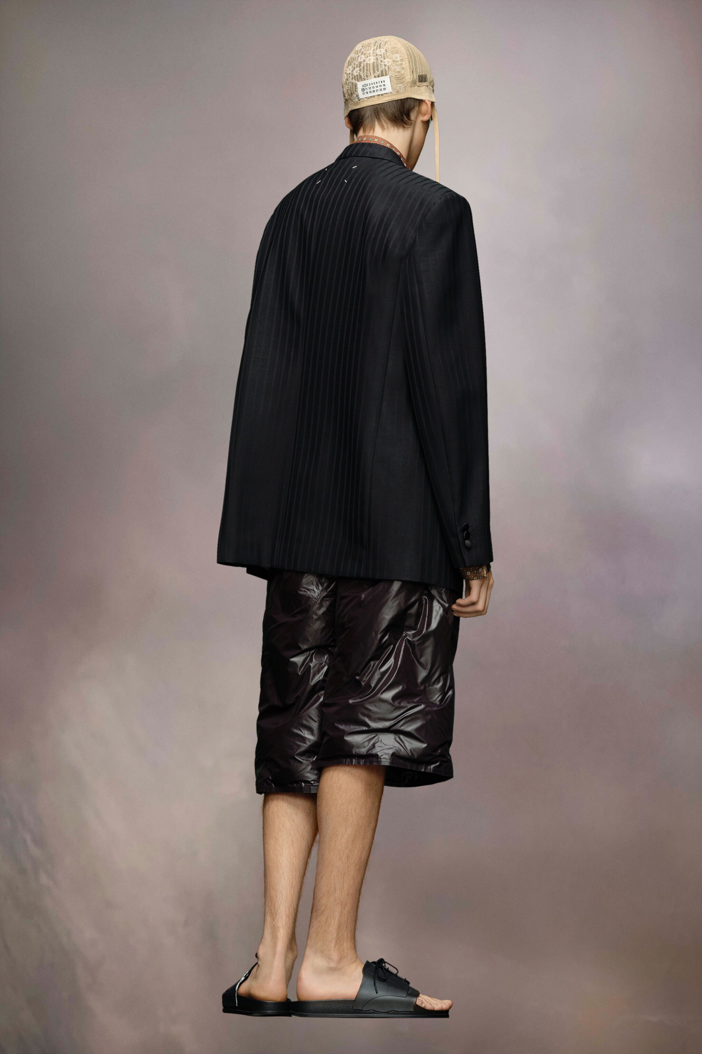 MAISON MARGIELA WOMEN'S BLACK PINSTRIPE TAILORED BLAZER