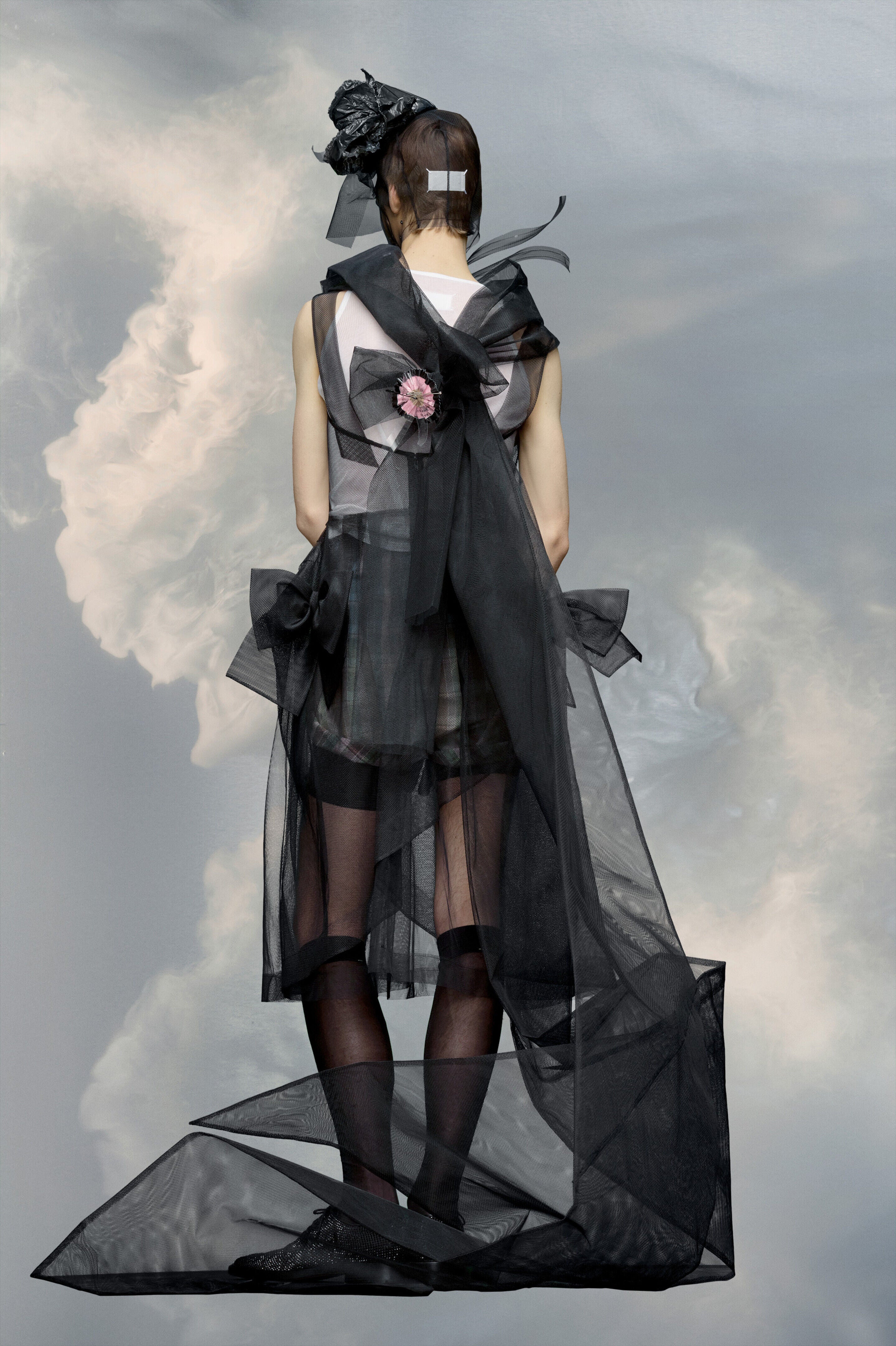 MAISON MARGIELA WOMEN'S BLACK SHEER OVERSIZED STOLE