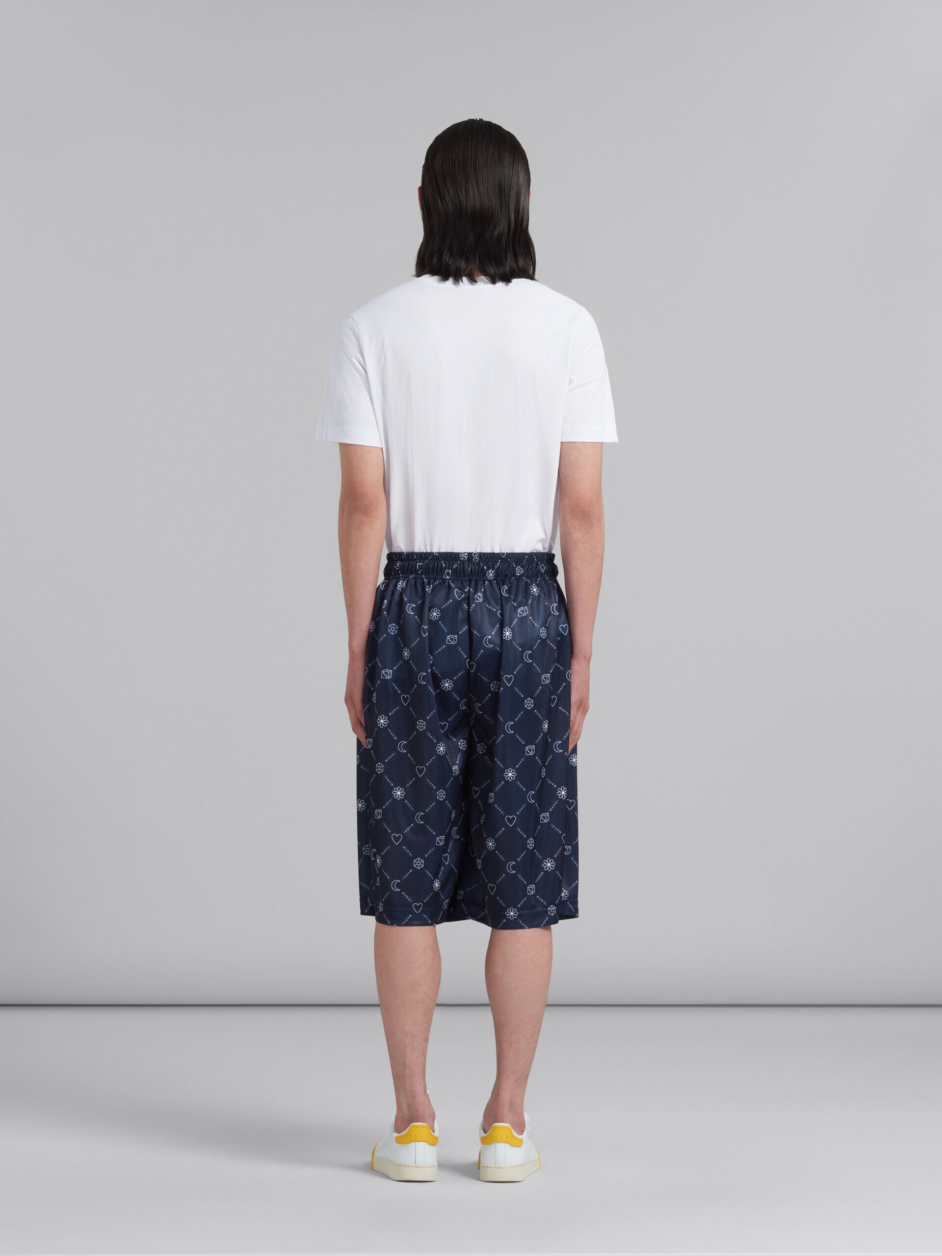 MARNI MEN'S NAVY PATTERNED SHORTS WITH TRIM