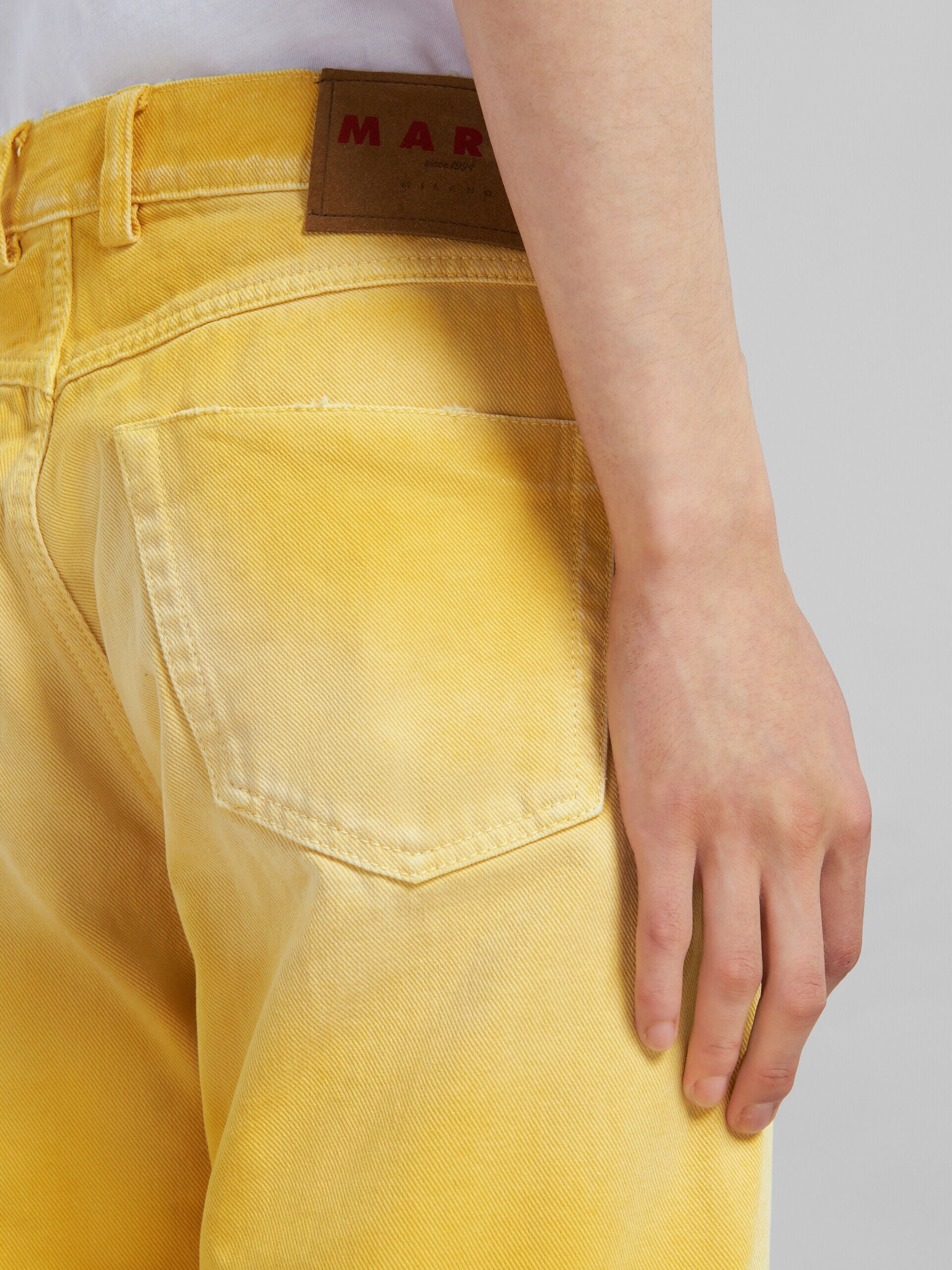 MARNI MEN'S YELLOW STRAIGHT-LEG TROUSERS