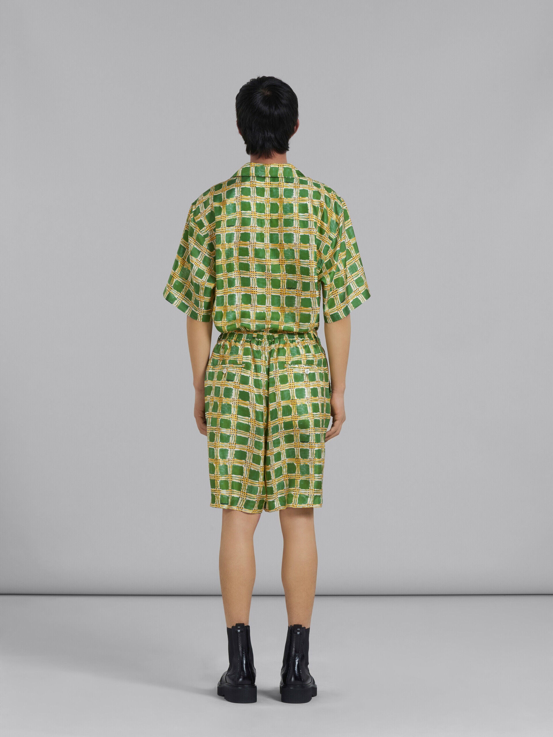 MARNI MEN'S GREEN YELLOW CHECKERED TAILORED SHORTS