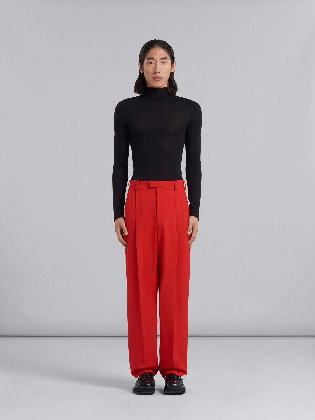MARNI MEN'S RED TAILORED TROUSERS WITH PLEATS