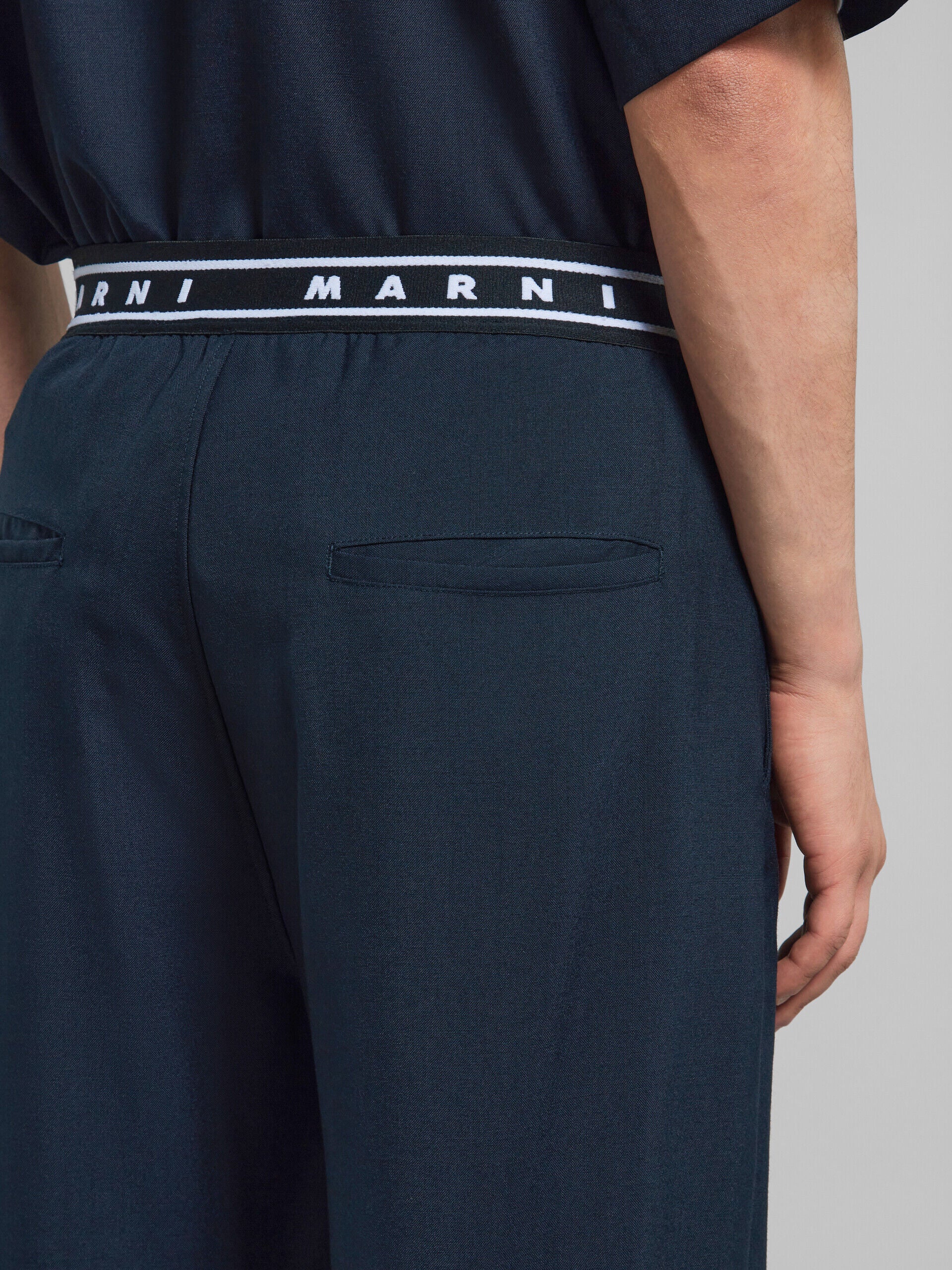 MARNI MEN'S NAVY WIDE-LEG TAILORED TROUSERS