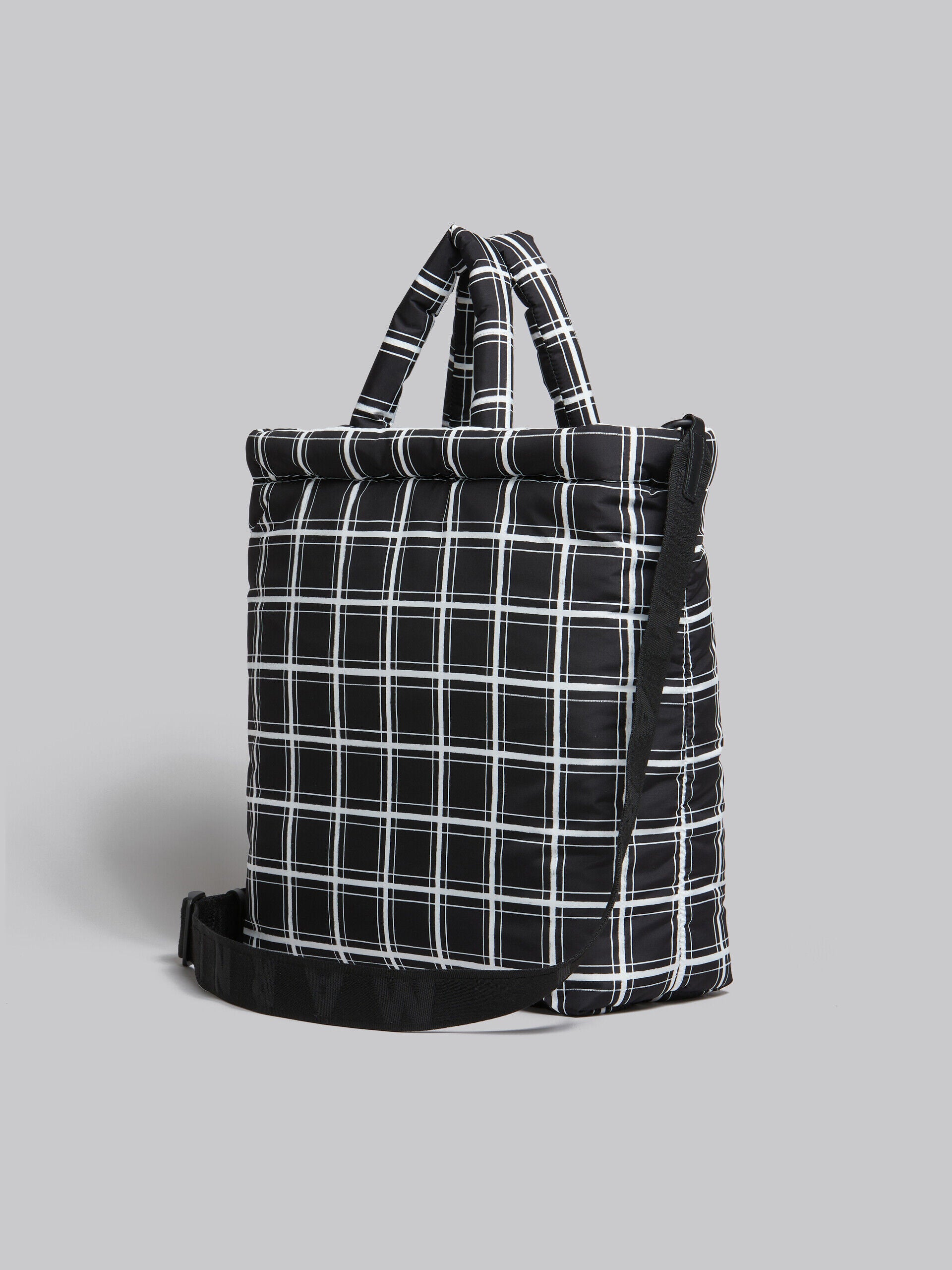 MARNI WOMEN'S BLACK PLAID PADDED TOTE BAG