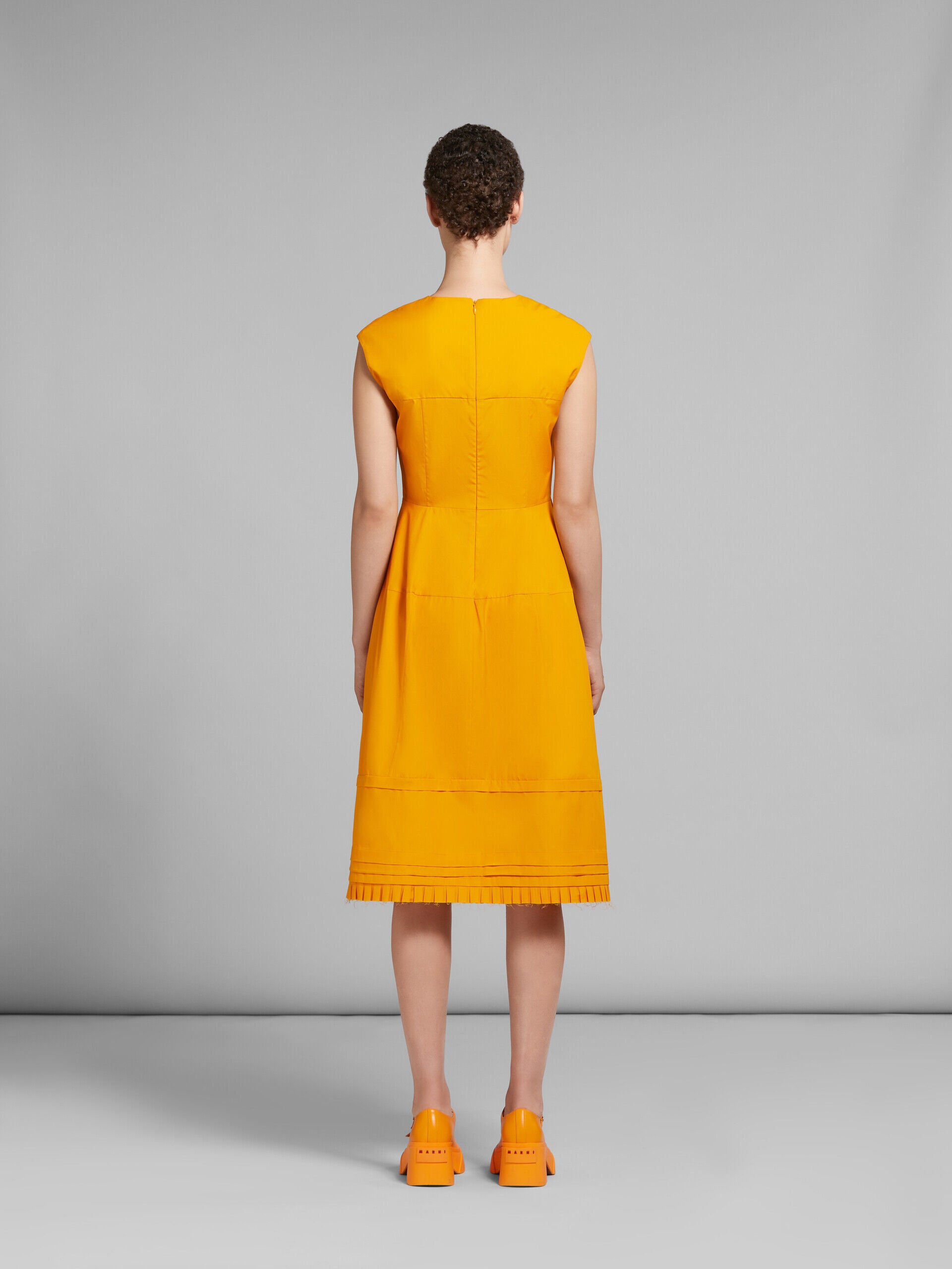 MARNI WOMEN'S LIGHT ORANGE SLEEVELESS MIDI DRESS