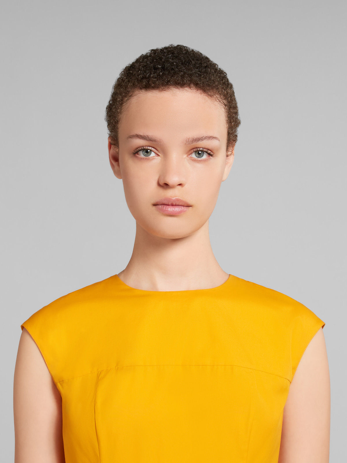 MARNI WOMEN'S LIGHT ORANGE SLEEVELESS MIDI DRESS