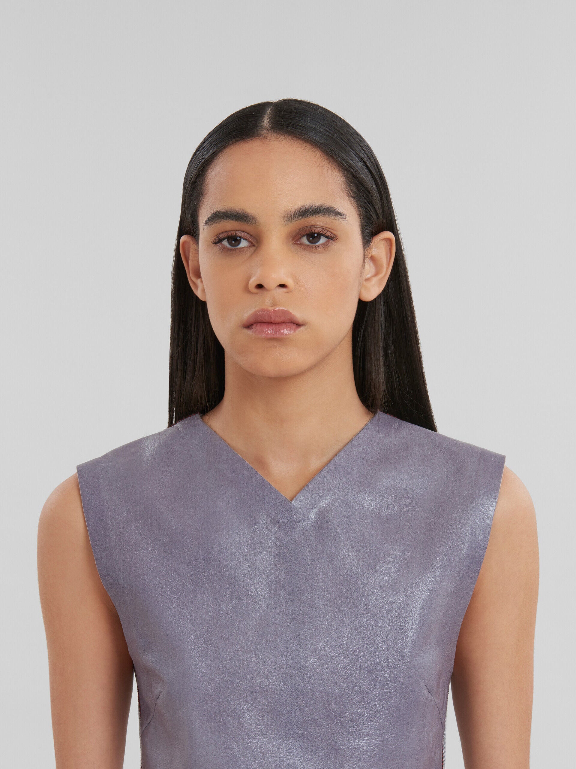 MARNI WOMEN'S LILAC SLEEVELESS V-NECK TOP