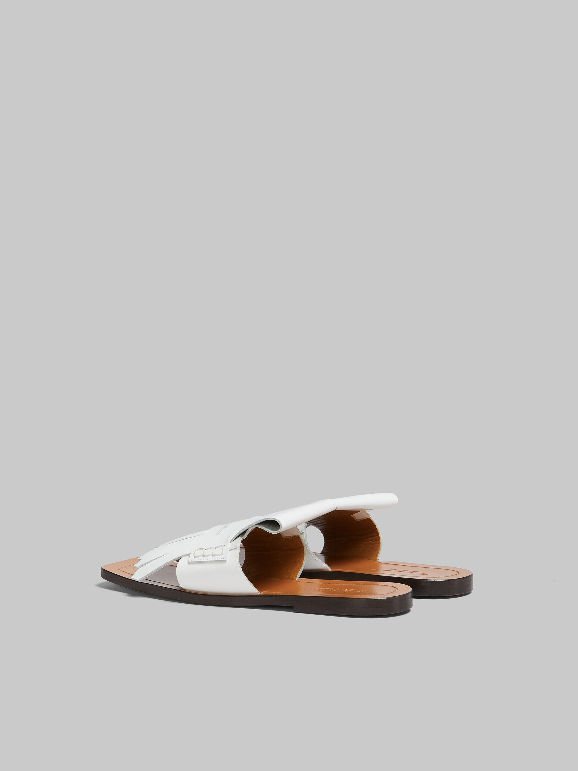 MARNI WOMEN'S WHITE LEATHER TASSEL SLIDES