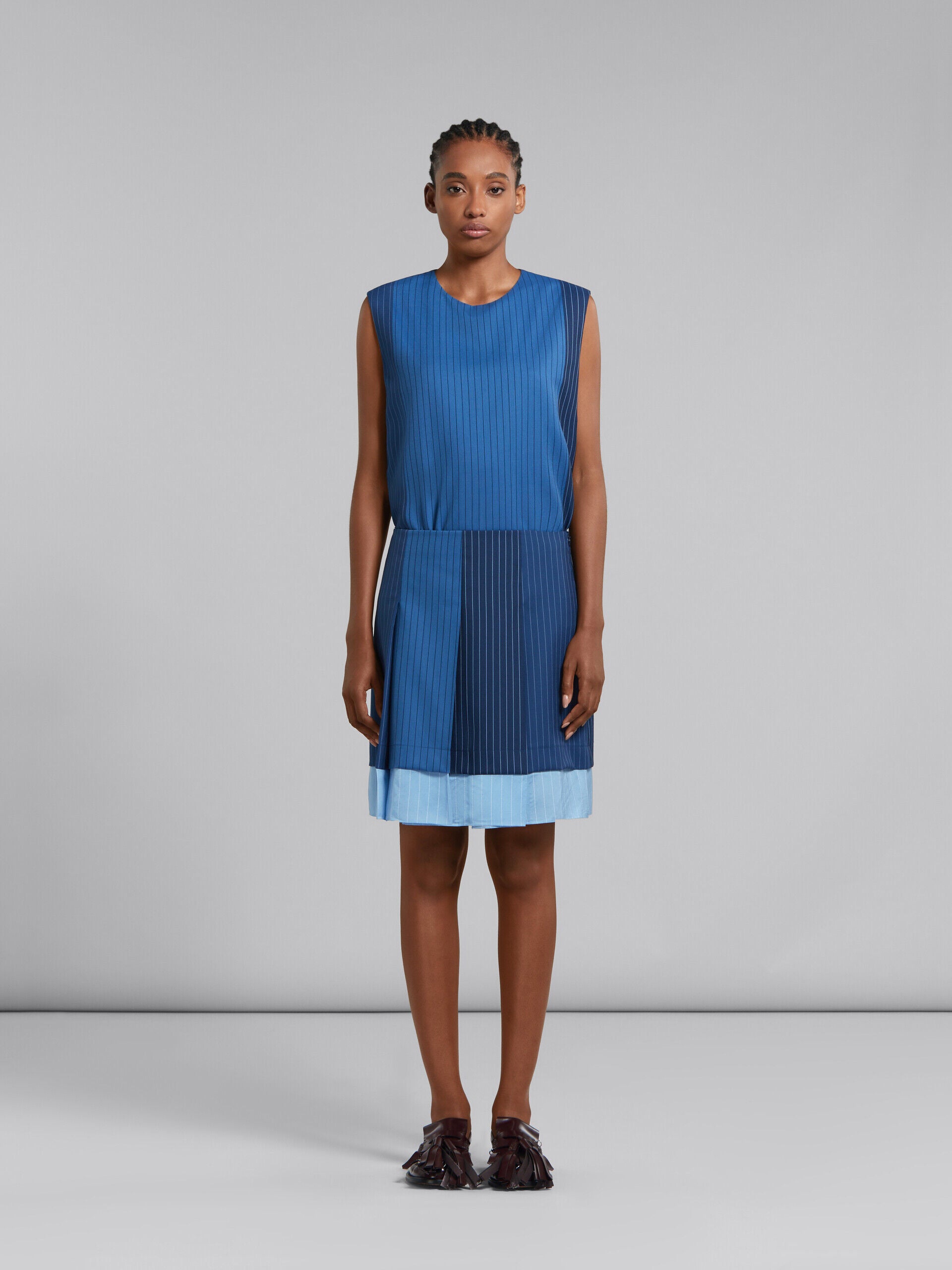MARNI WOMEN'S BLUE PINSTRIPE PLEATED SKIRT