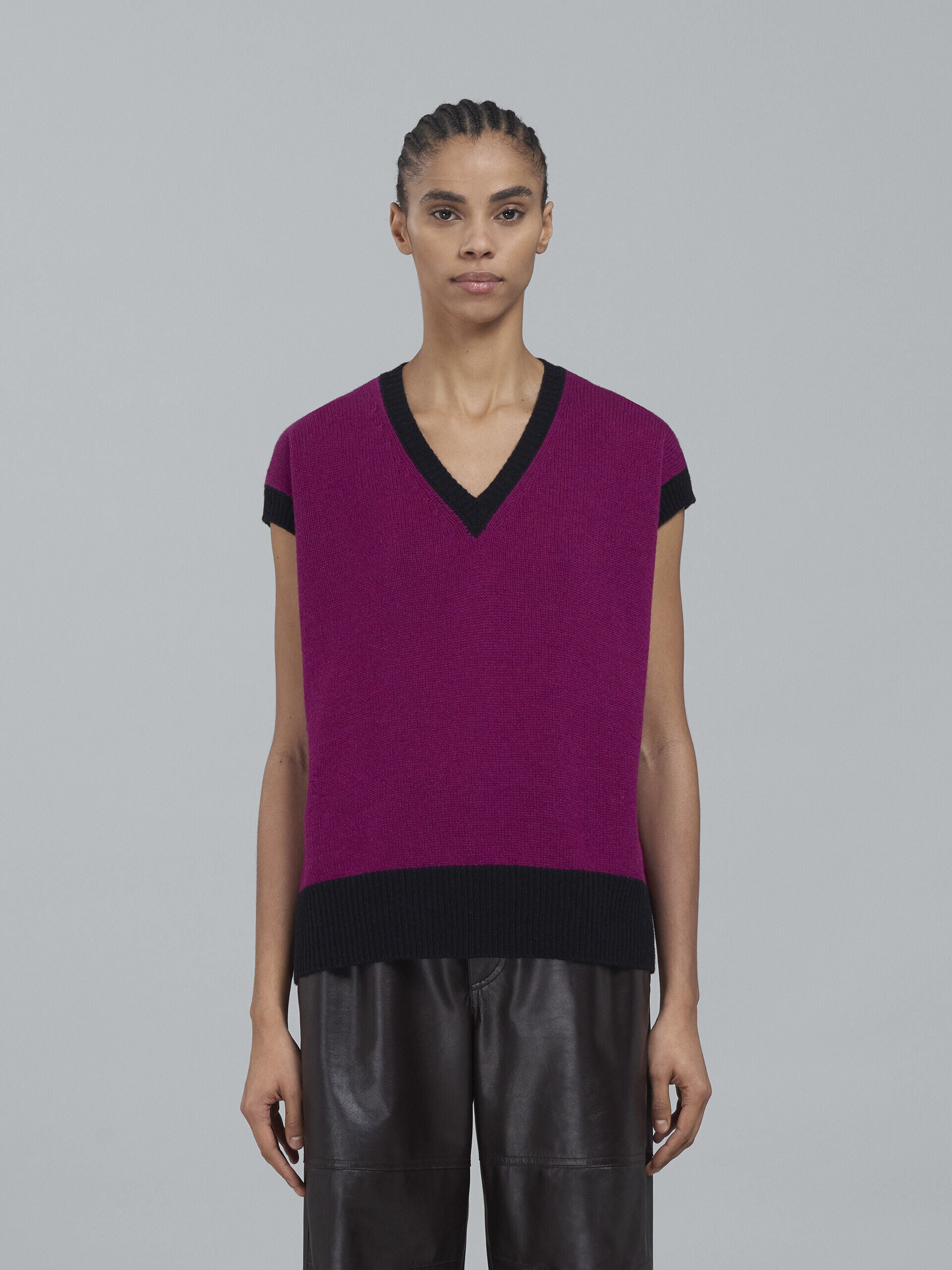 MARNI WOMEN'S DEEP ROSE V-NECK SLEEVELESS SWEATER