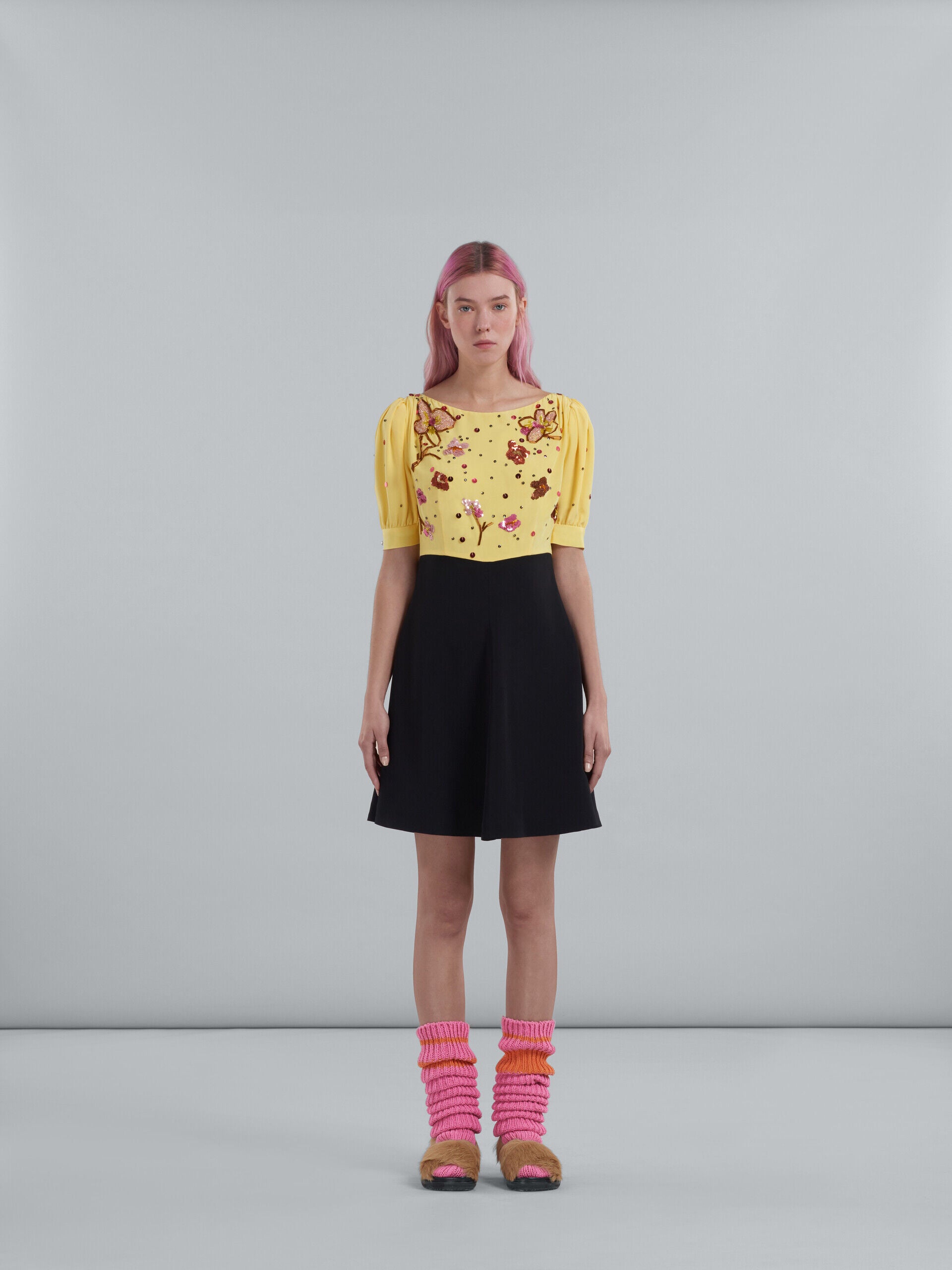 MARNI WOMEN'S YELLOW EMBROIDERED PUFF SLEEVE DRESS