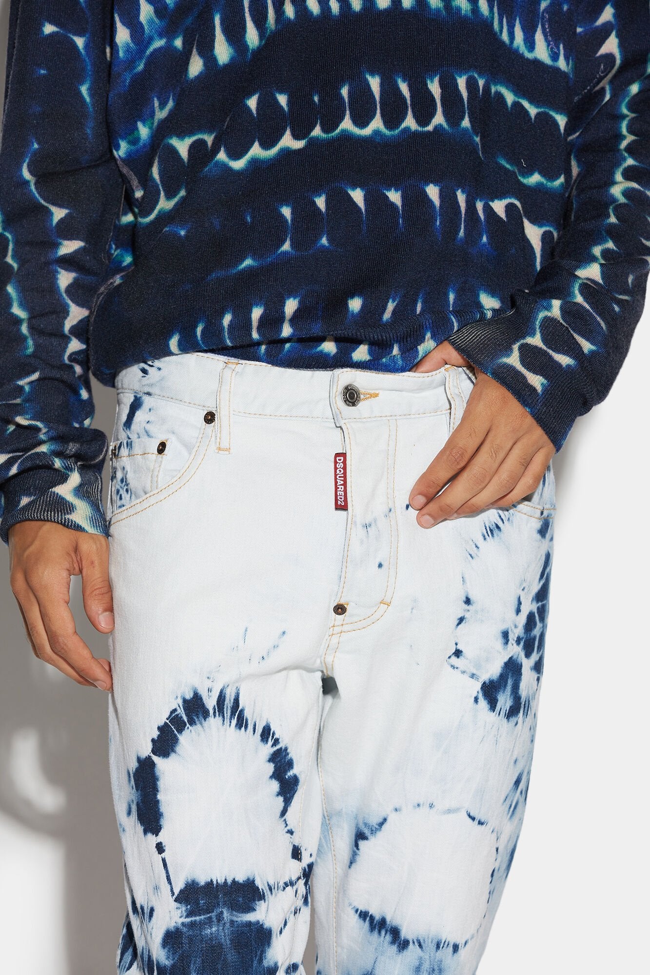 DSQUARED2 MEN'S WHITE TIE-DYE DENIM TROUSERS