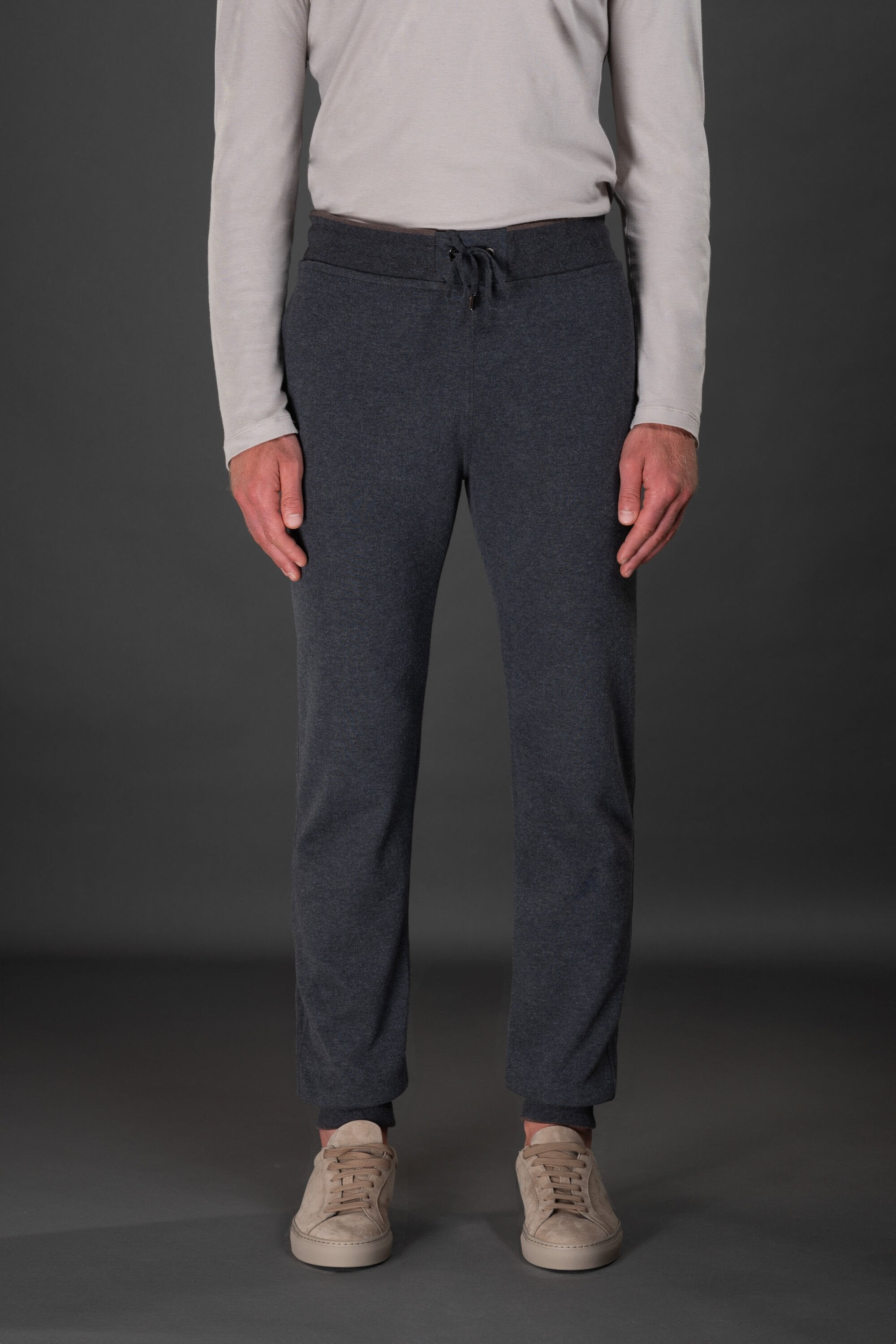 MOORER MEN'S DARK GREY KNIT TROUSERS