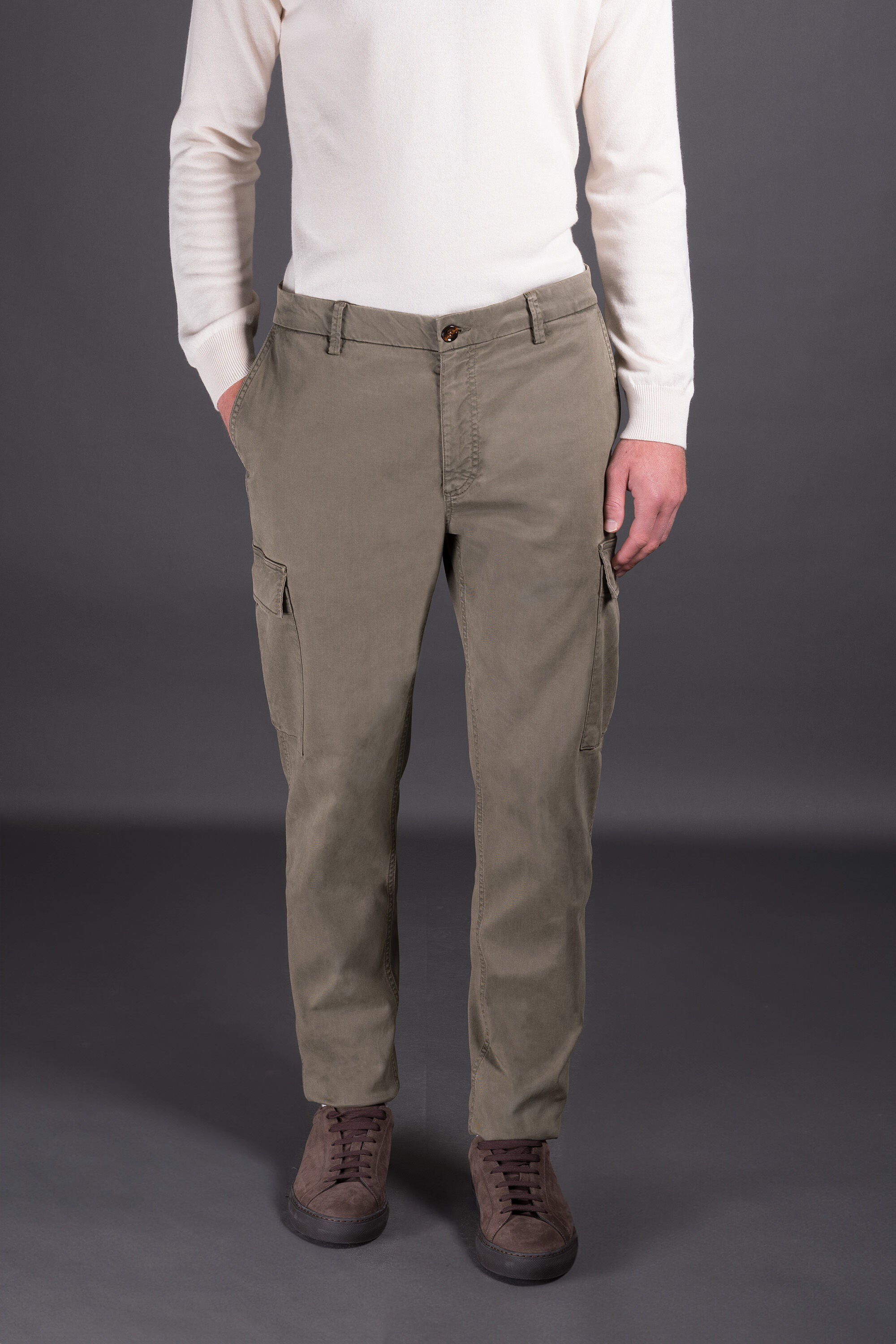 MOORER MEN'S OLIVE CARGO TROUSERS WITH POCKETS
