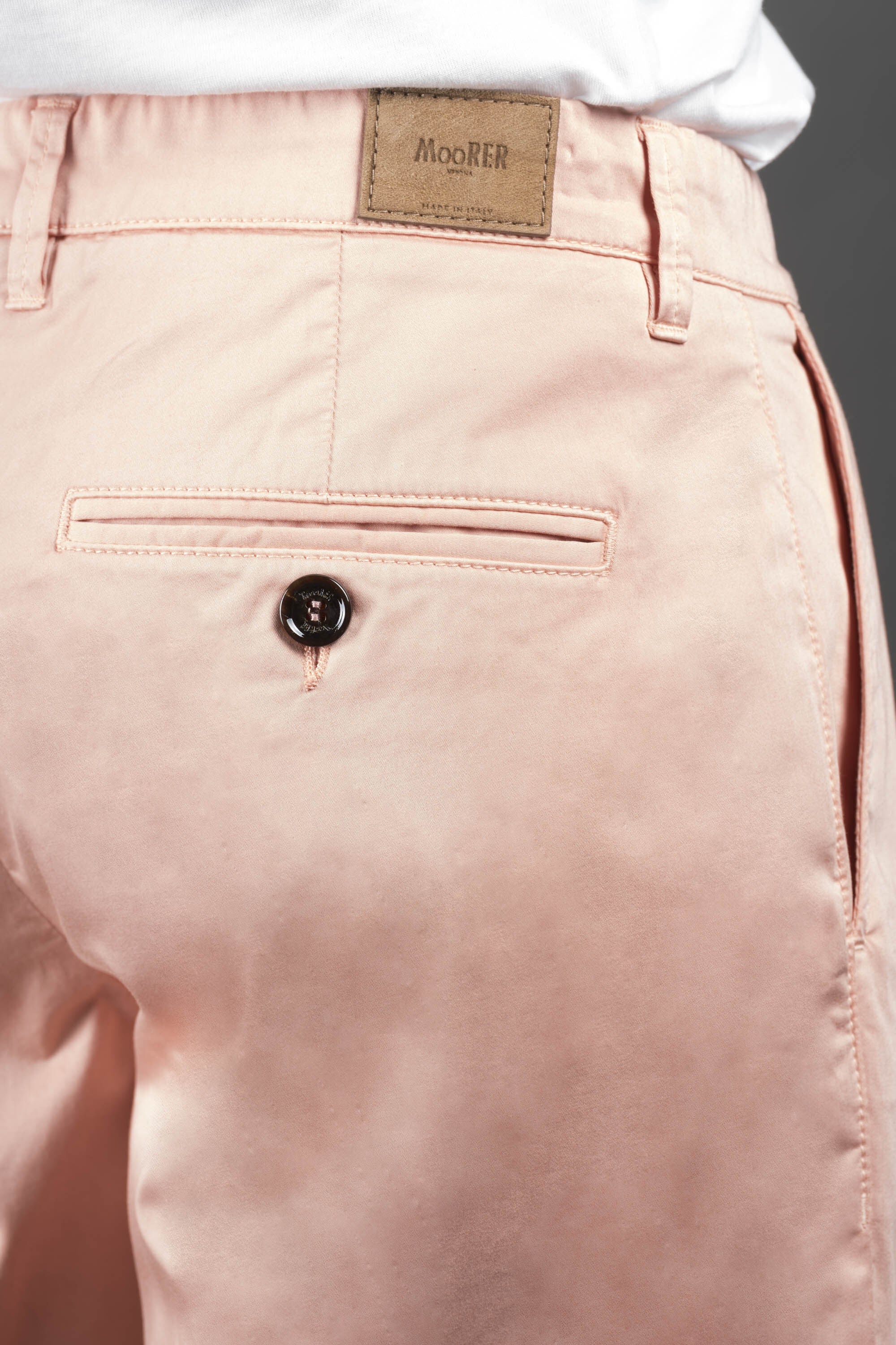 MOORER MEN'S LIGHT PINK TAILORED SHORTS