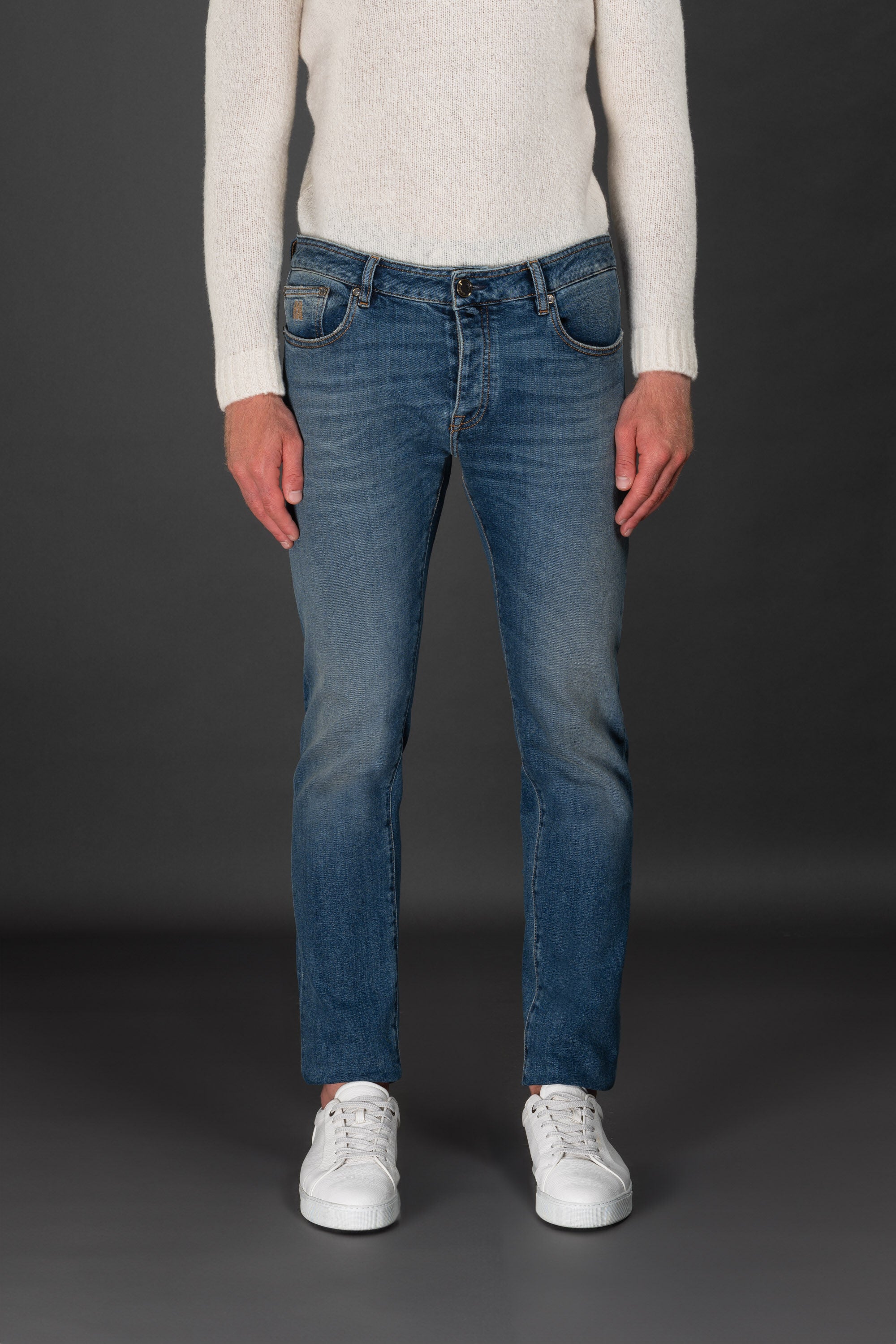 MOORER MEN'S MEDIUM BLUE SLIM JEANS