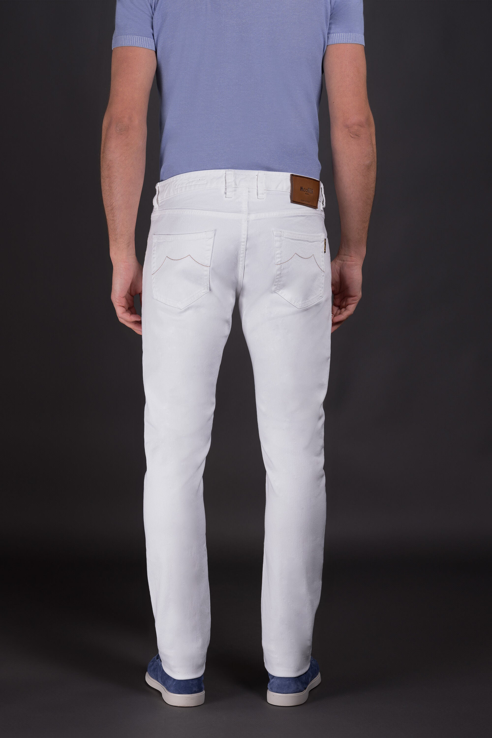 MOORER MEN'S WHITE SLIM FIT TROUSERS