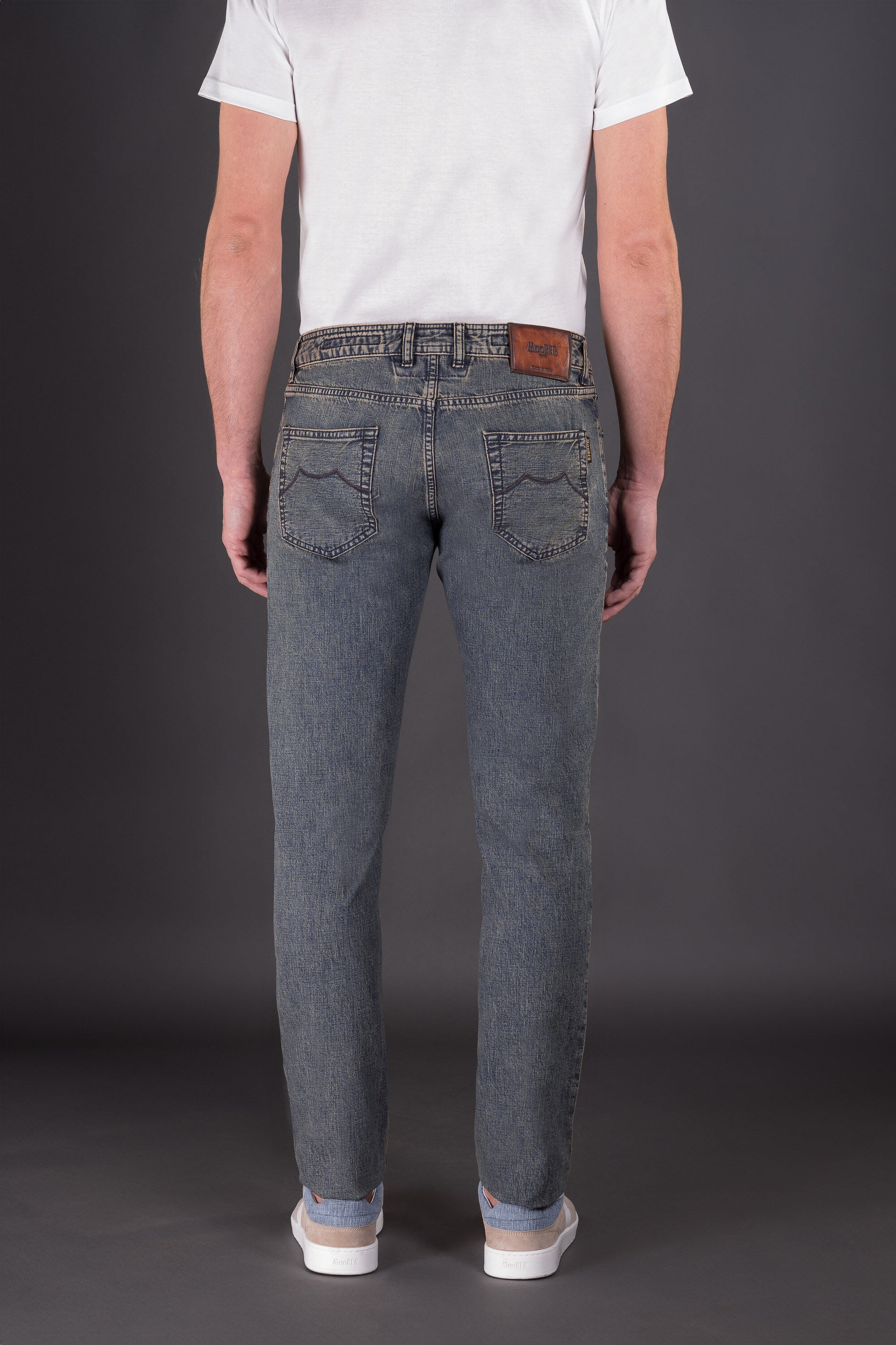 MOORER MEN'S FADED BLUE SLIM TROUSERS