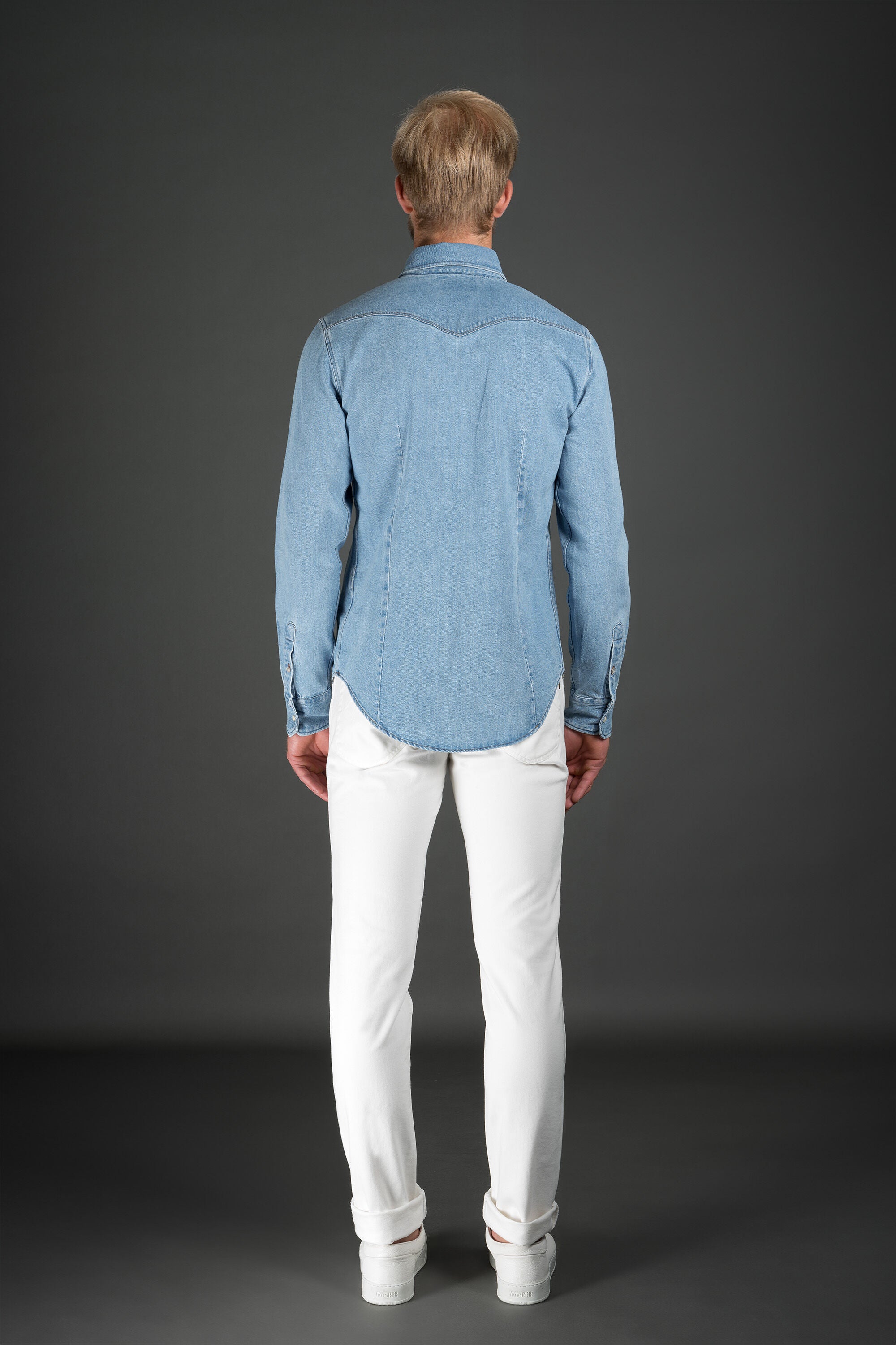 MOORER MEN'S LIGHT BLUE DENIM SHIRT WITH POCKETS