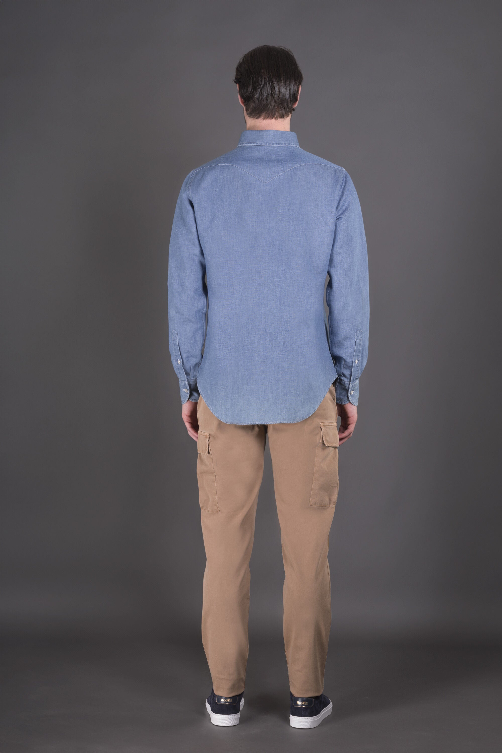 MOORER MEN'S LIGHT BLUE BUTTON DOWN SHIRT