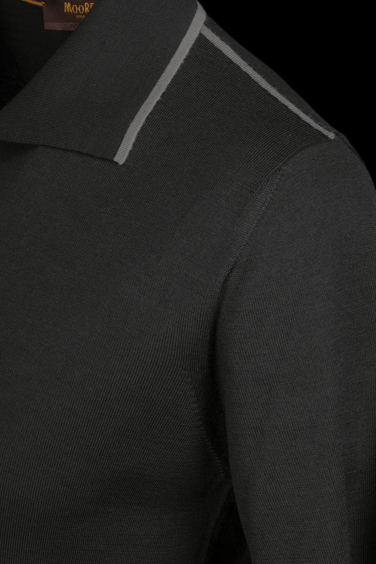 MOORER MEN'S BLACK CONTRAST COLLAR SWEATER